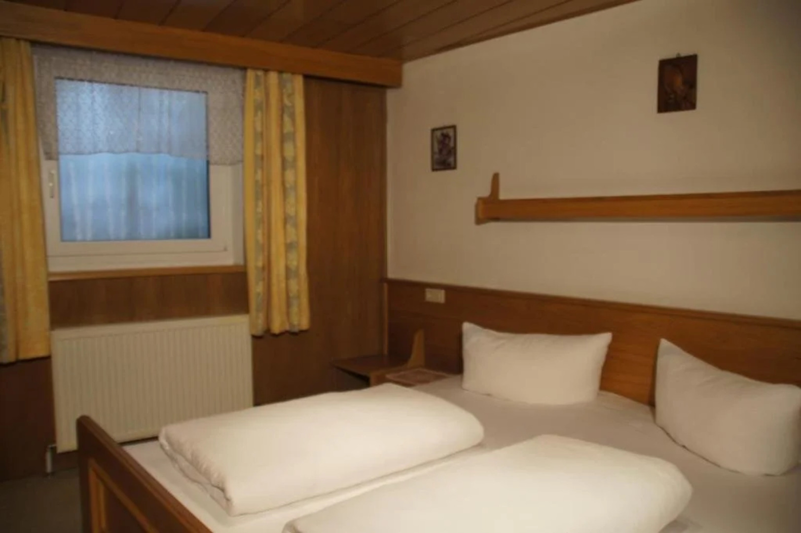 Apart Garni Dorfblick