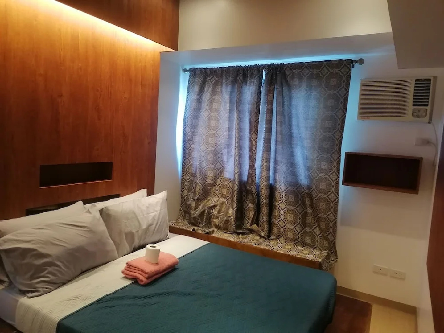 Roxas Blvd Ermita Studio US Embassy Mla