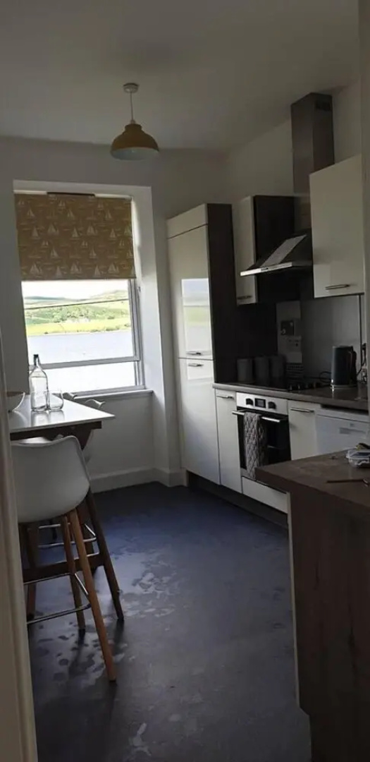Stunning 2-bed Villa in Tighnabruaich