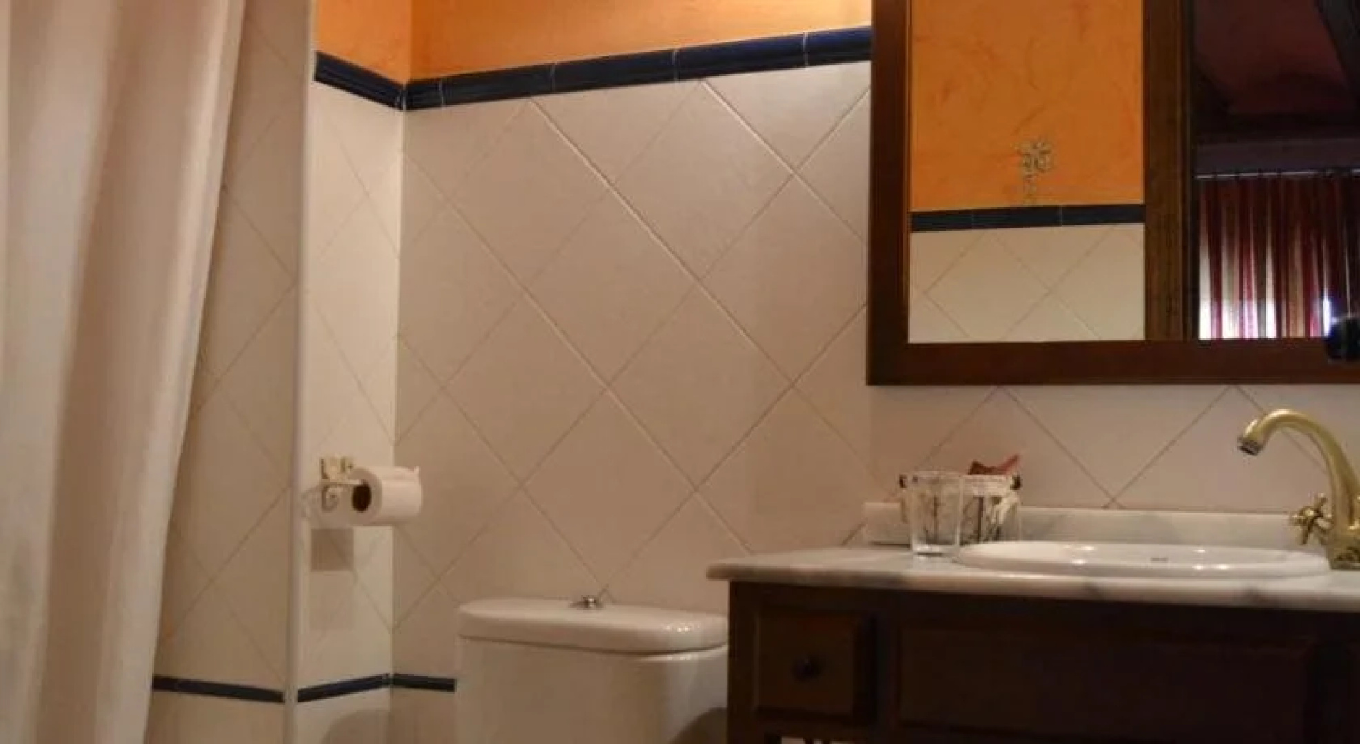 Hotel - Restaurante Prado Del Navazo