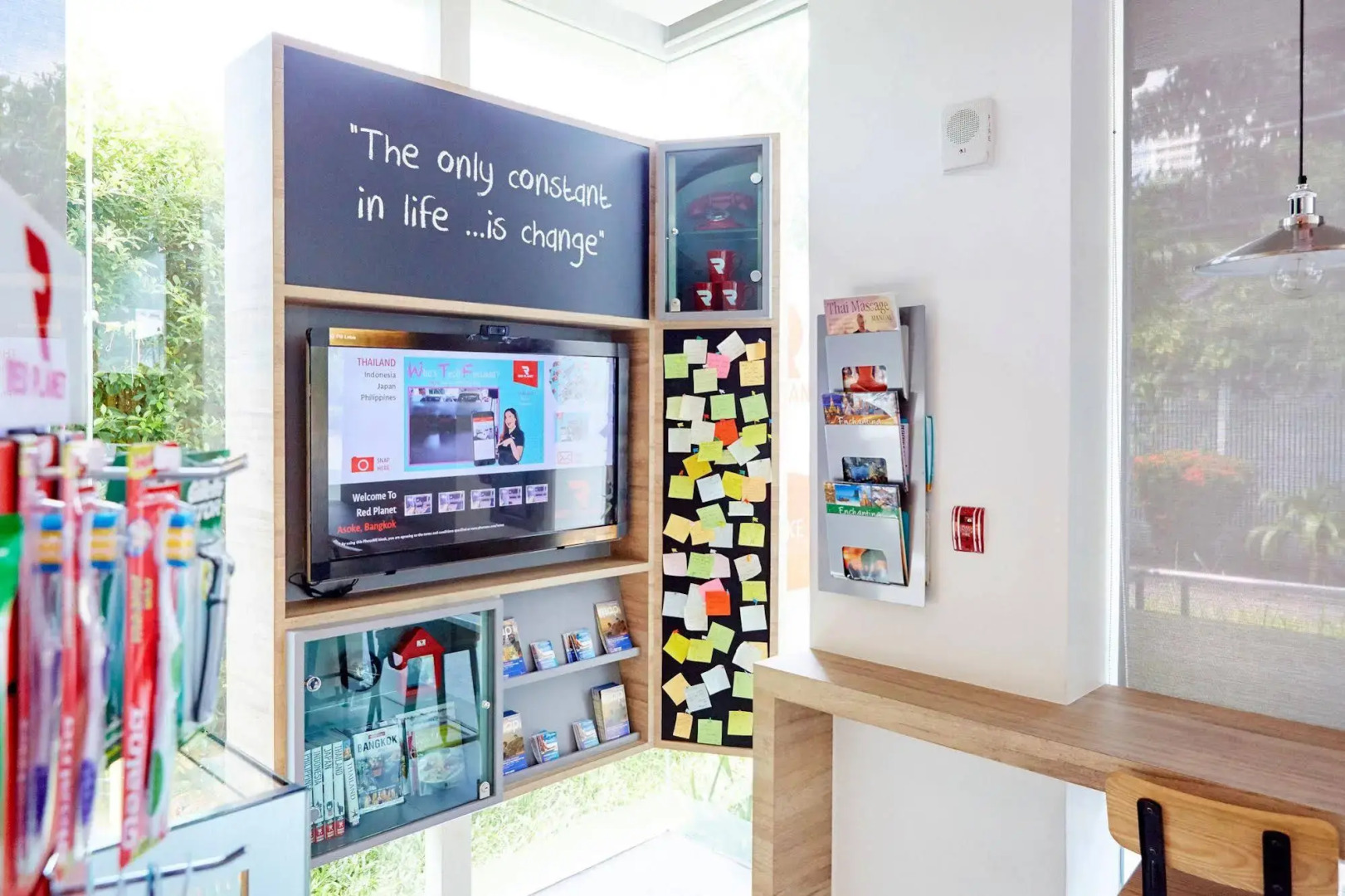 Easy Planet Bangkok Asoke