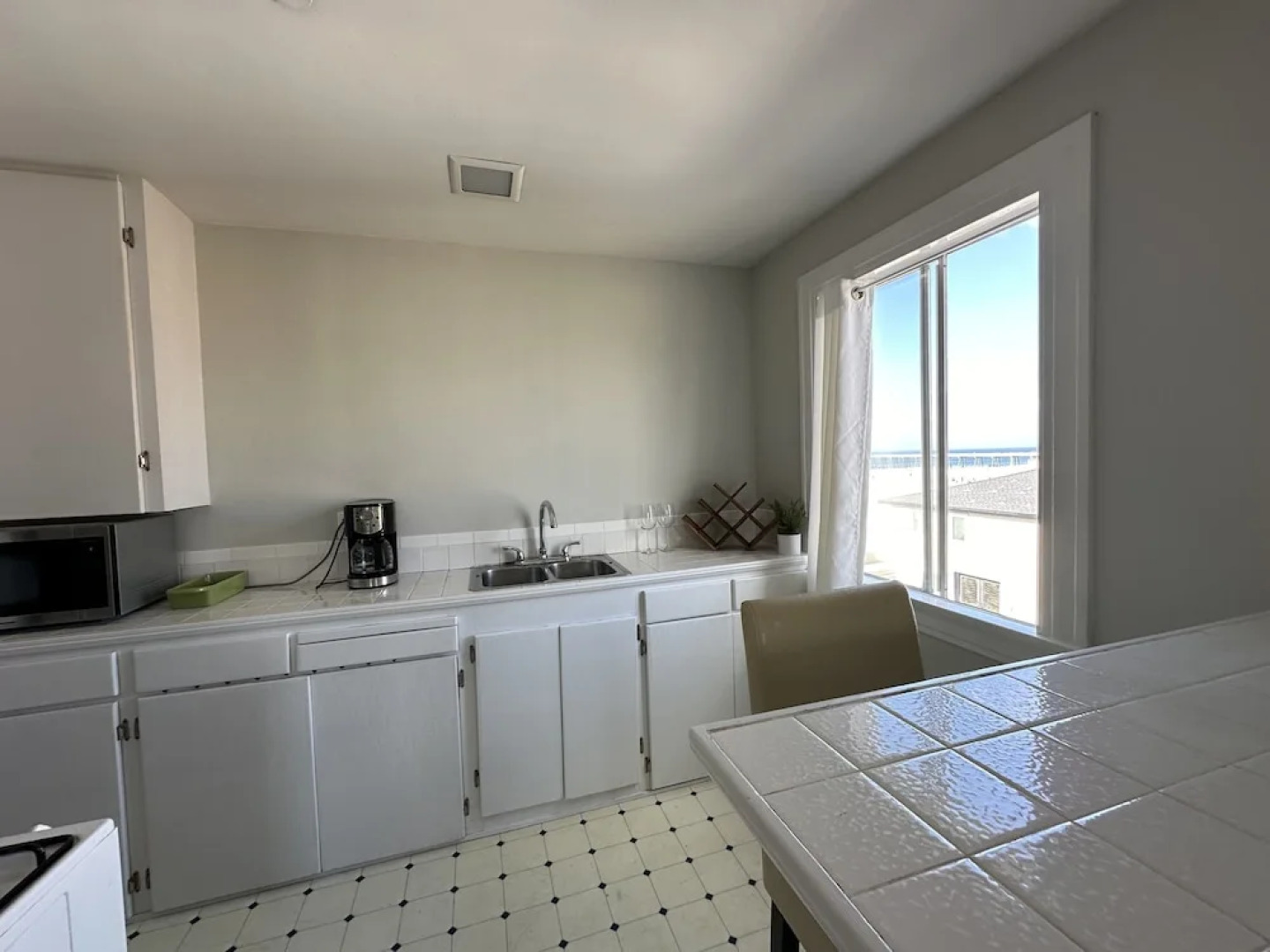 The Vurpillat Beachfront Hotel