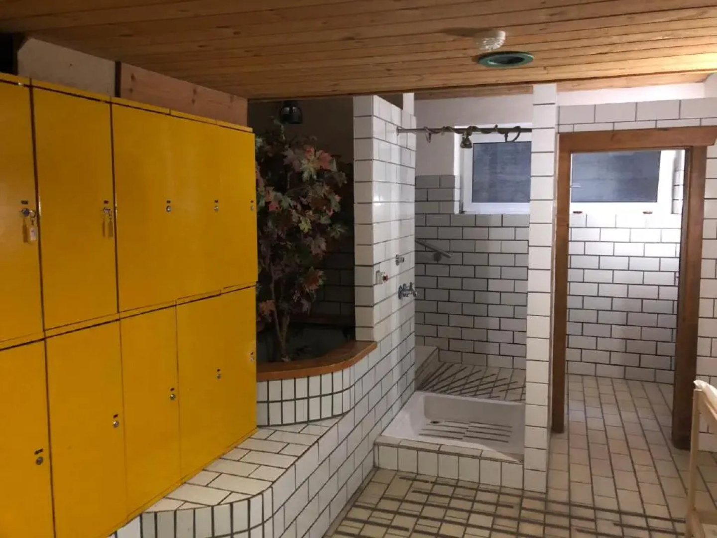 MONOLOCALE Villaggio TuristCONDOMINIO PLONER