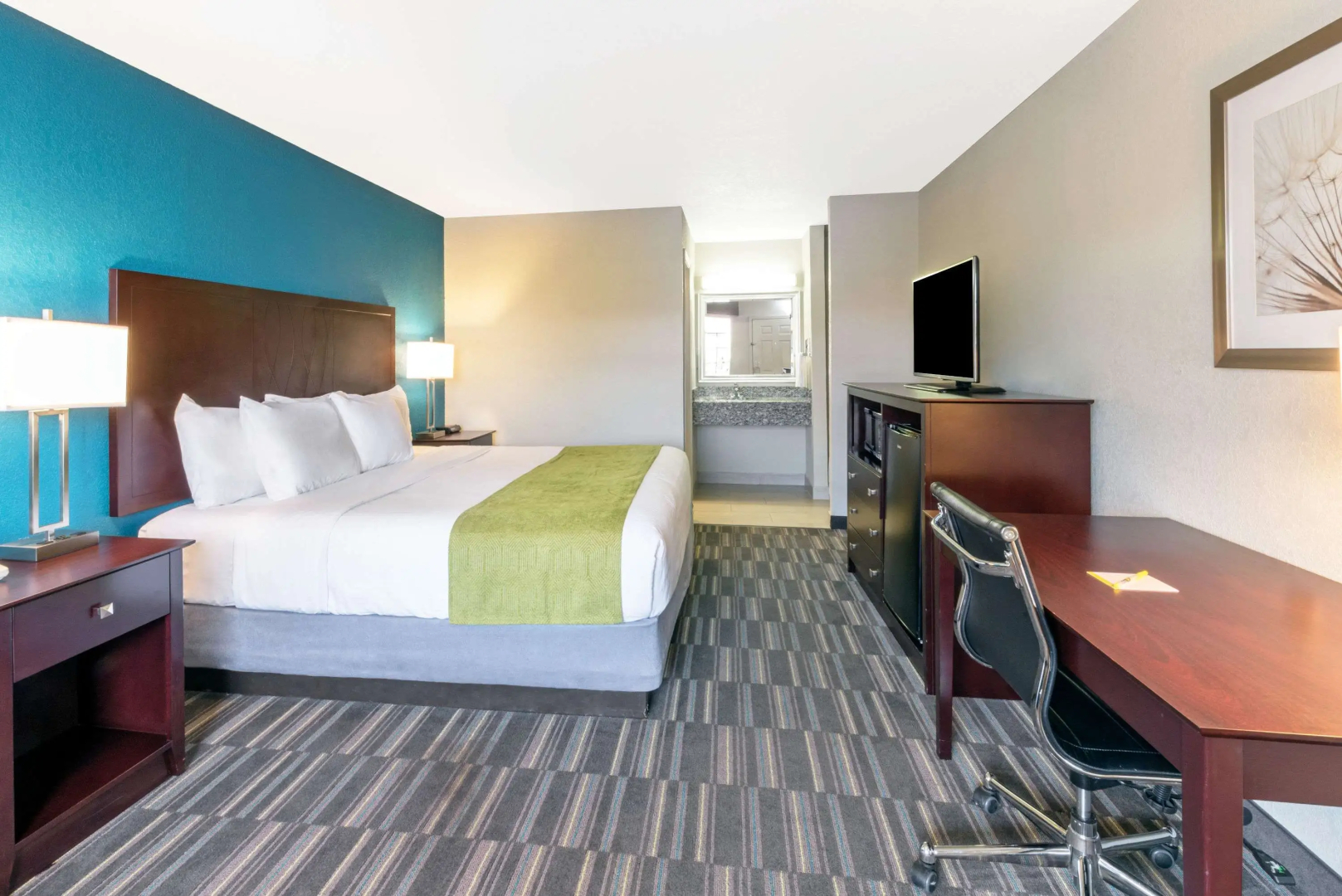 Days Inn Fairmont