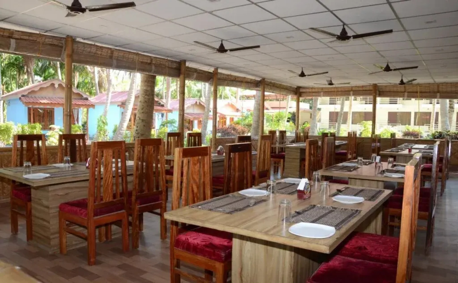 Coconhuts Beach Resort-Neil Island