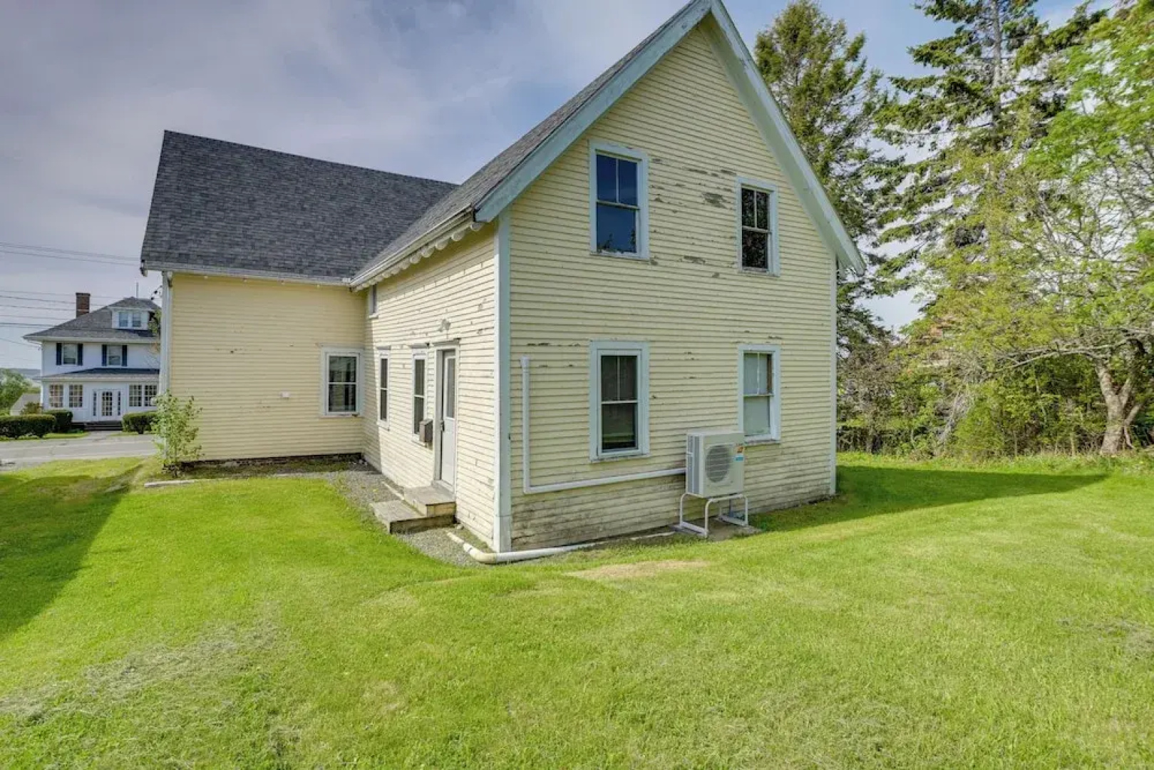Walk to Beach: House w/ Deck & Yard in Lubec!