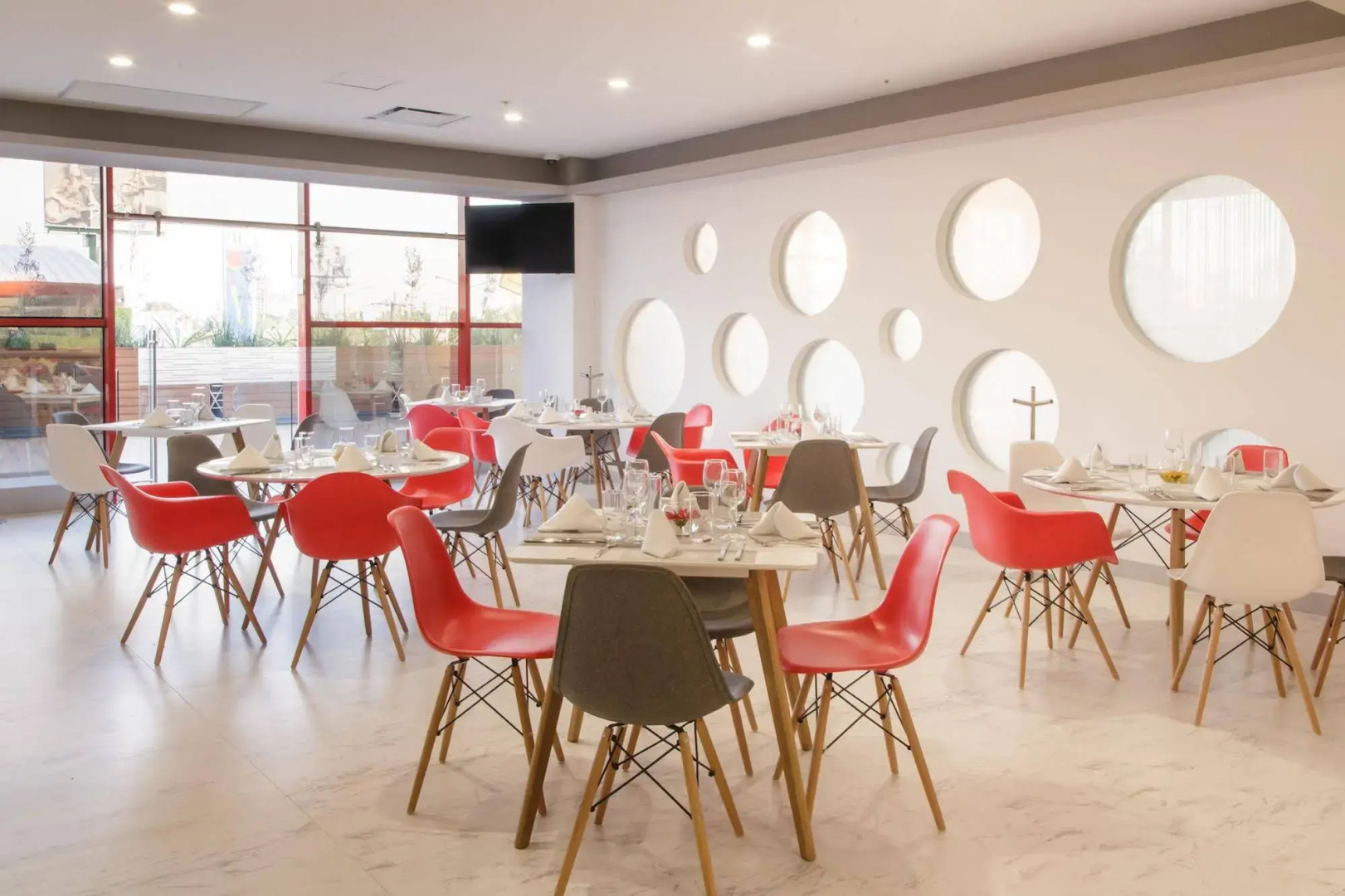 NH Collection Leon Expo