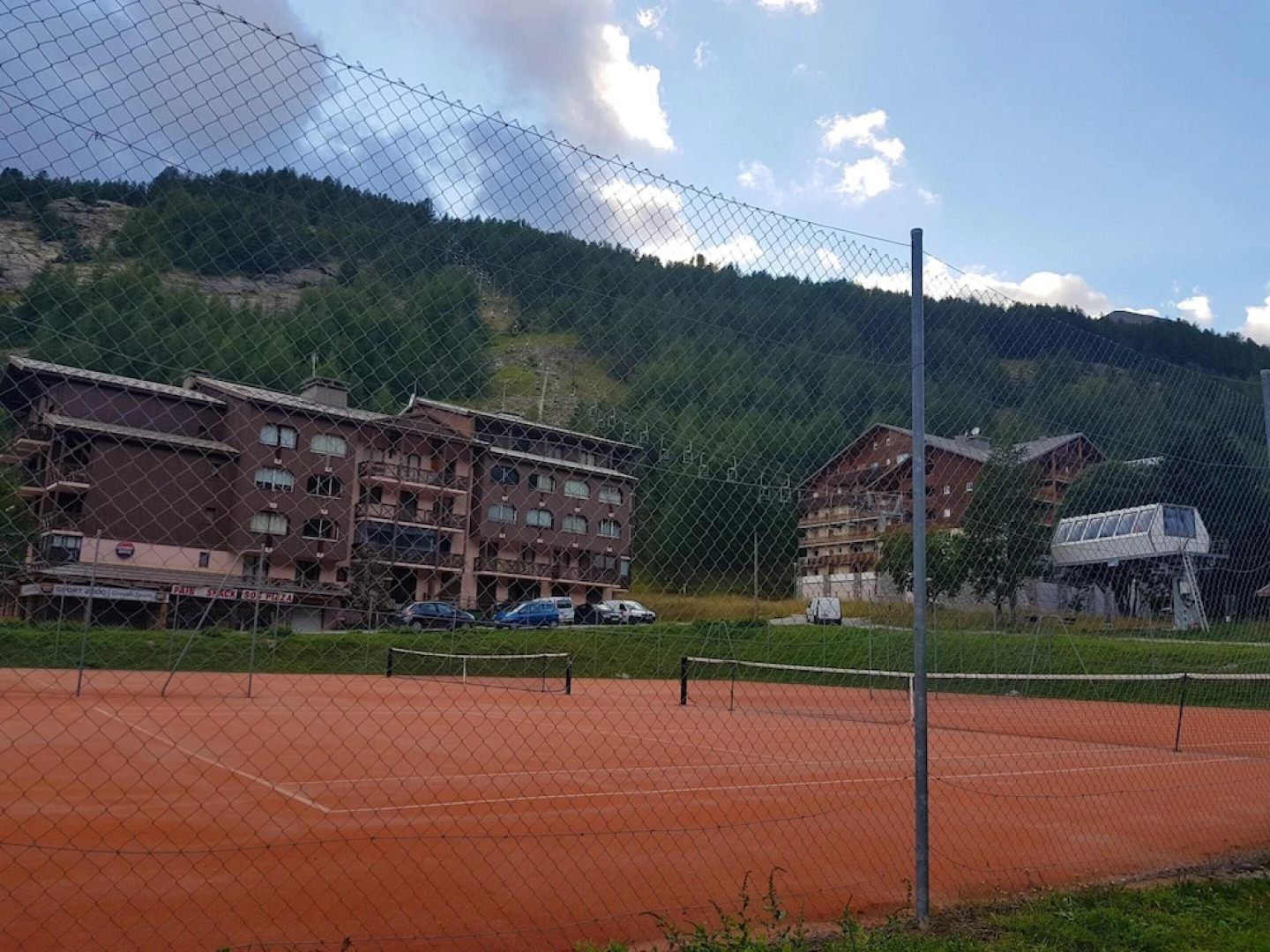 Studio in Allos, With Wonderful Mountain View - 600 m From the Slopes