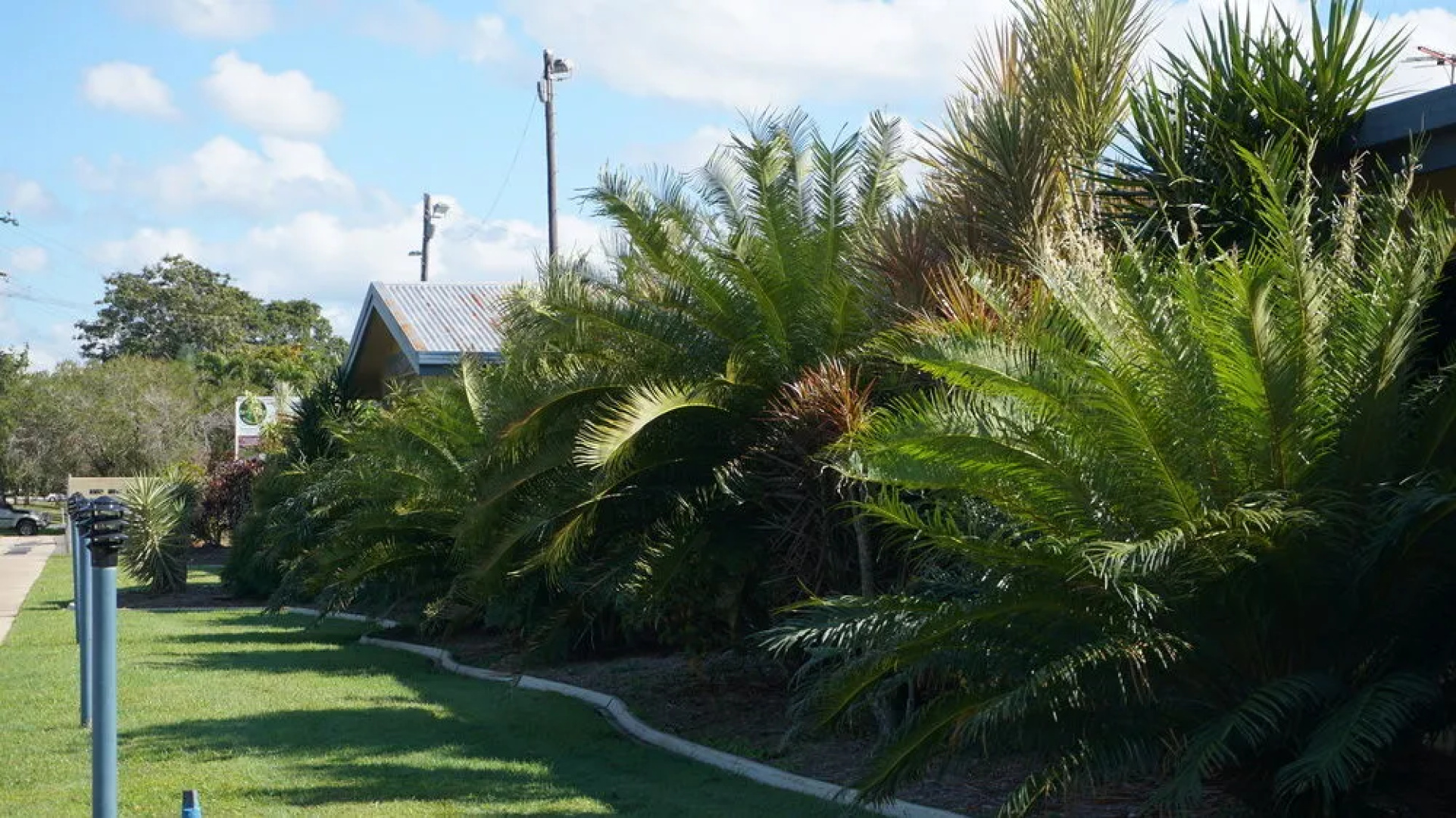 YAL Cairns - A Motel that makes a difference