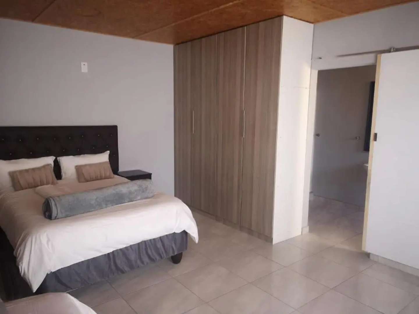 Tuvawa Luxury Suites