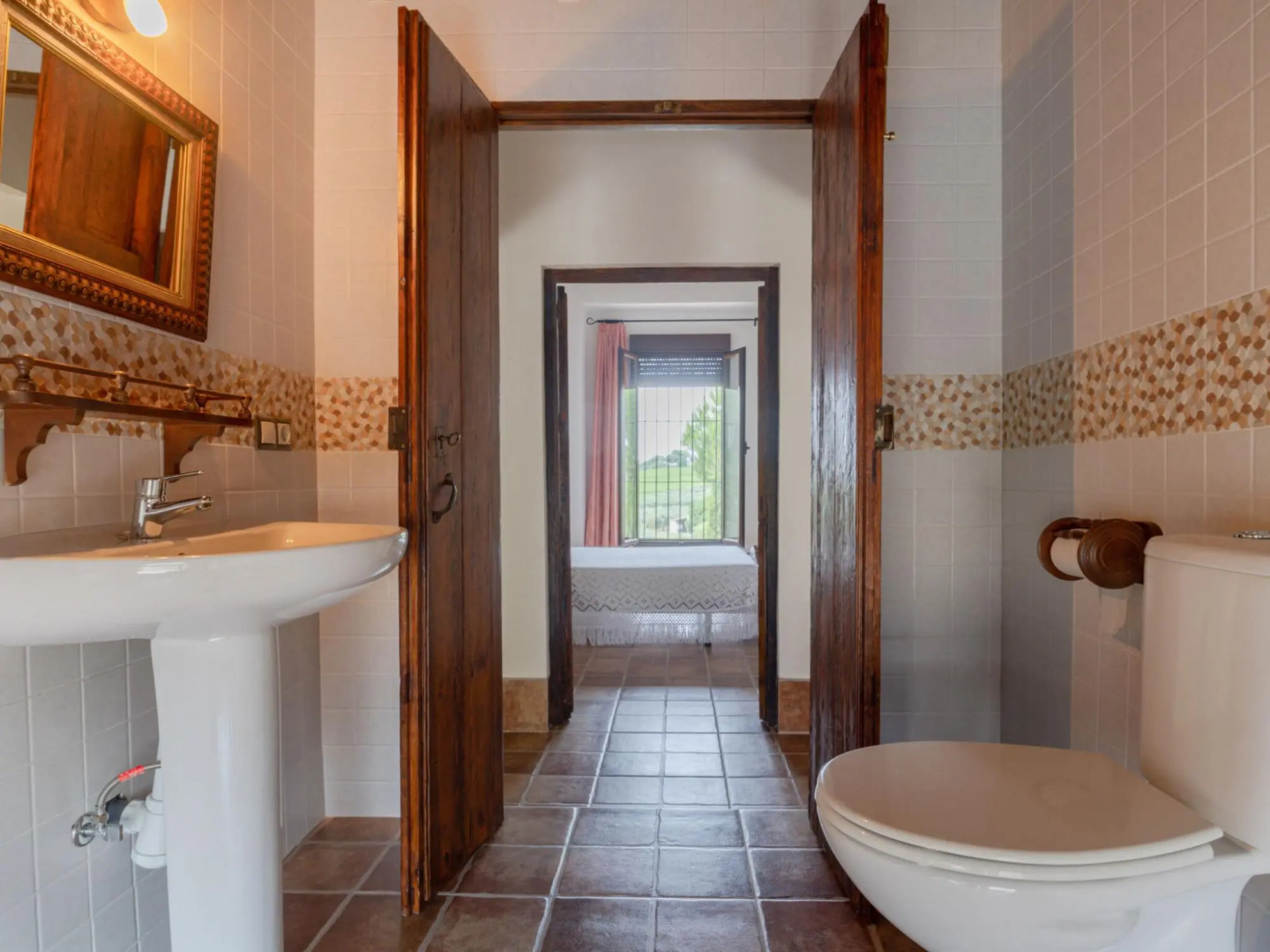 Alluring Holiday Home in Córdoba with Private Swimming Pool