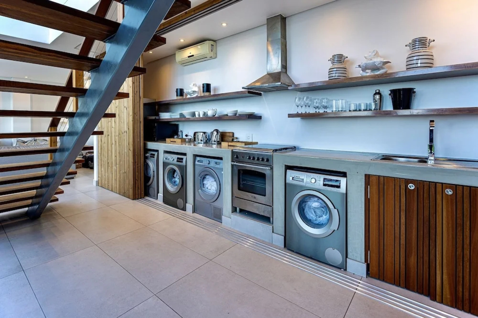 YOLO Spaces – The White House Boutique Villa