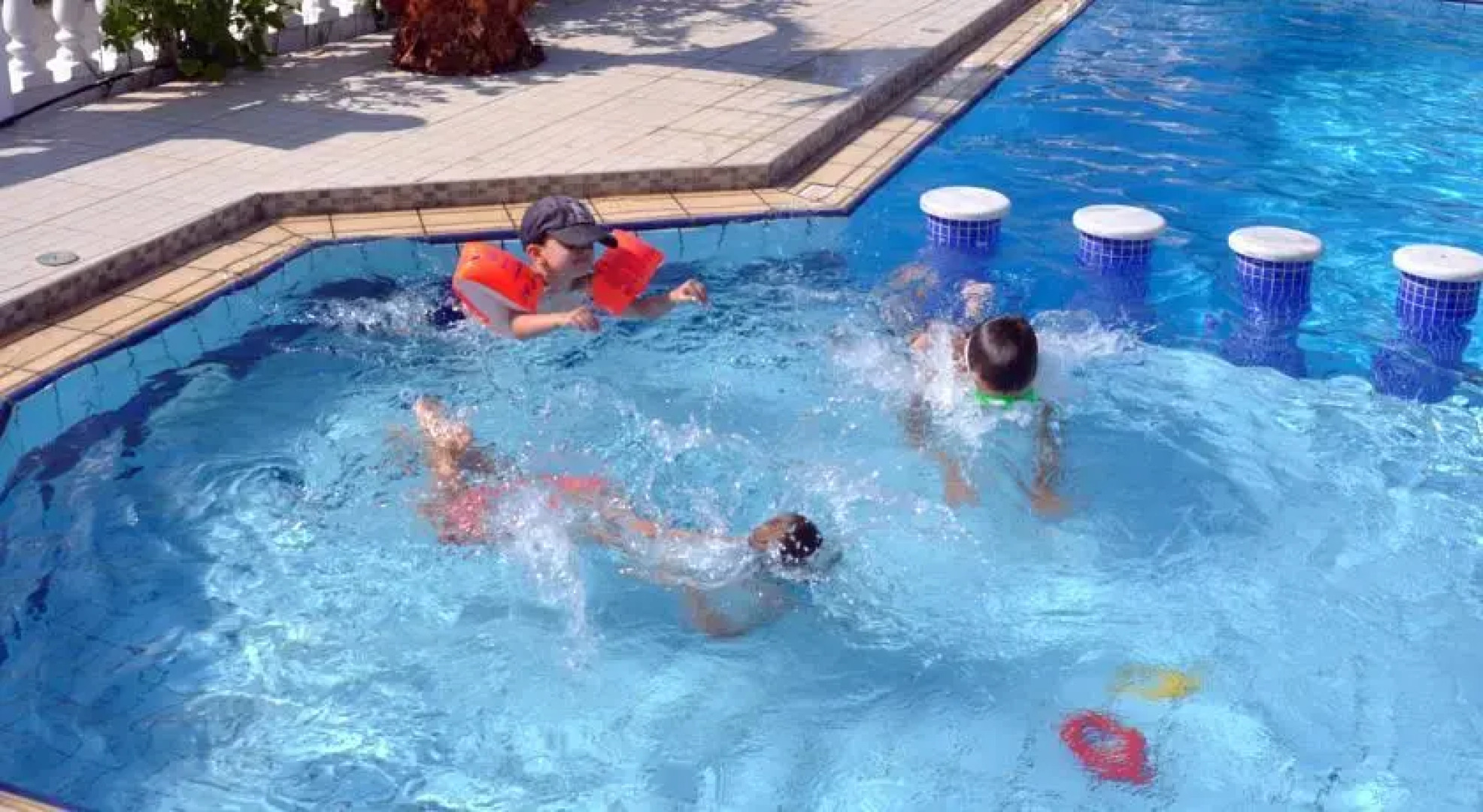 Blue & White Apartments