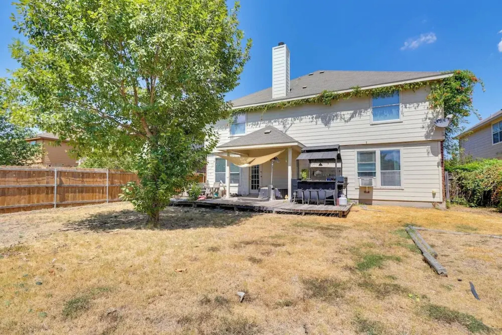 Pet-friendly Austin Area Home w/ Outdoor Oasis