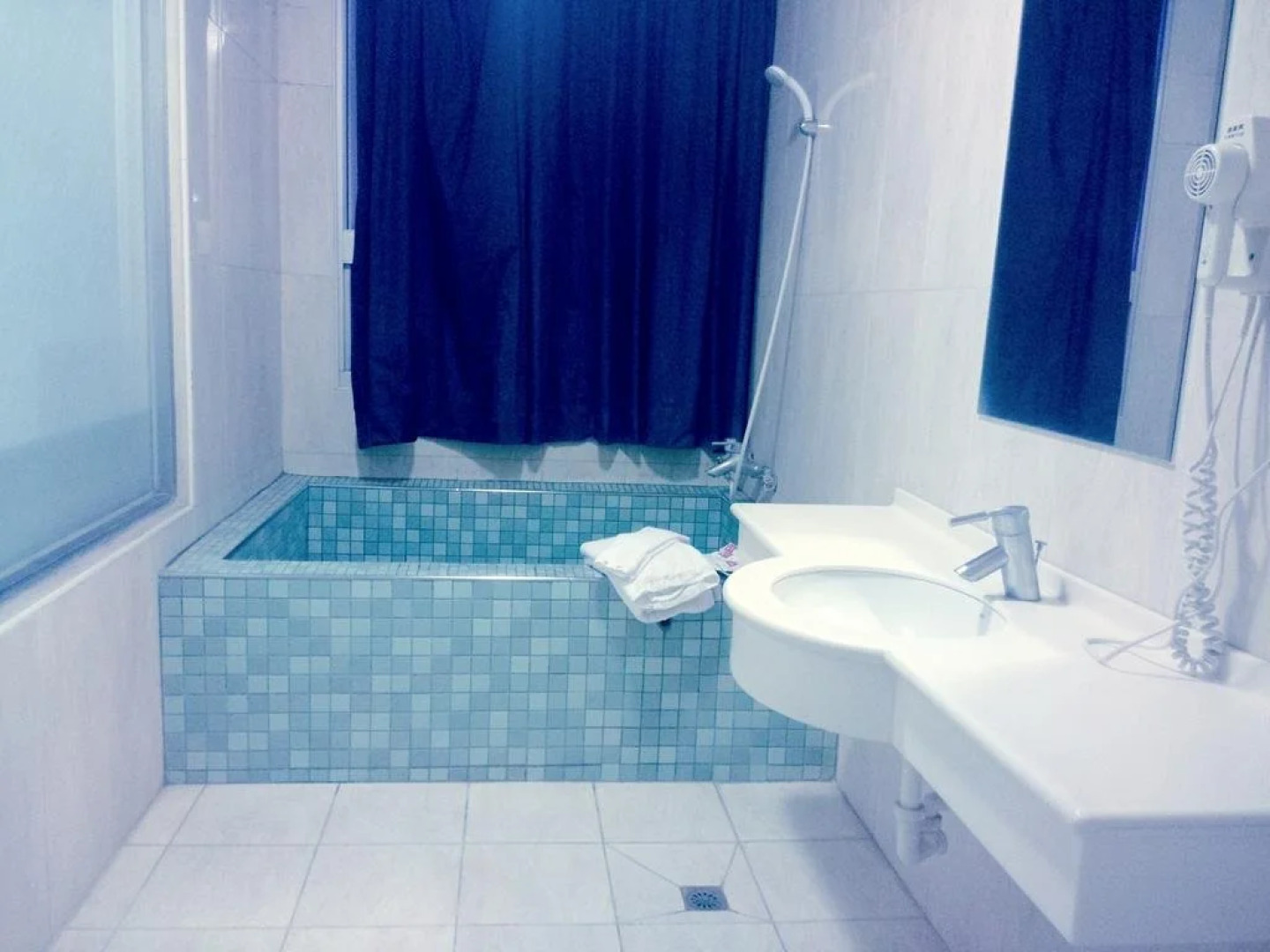 Jade Spring Hot Spring Hotel