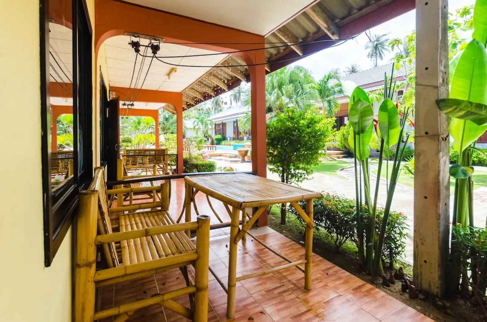 Sleep In Lanta Resort