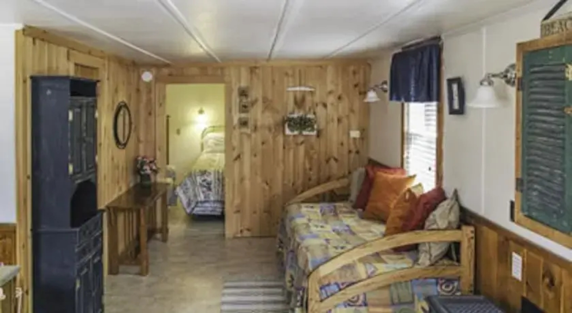 Lighthouse Inn Cottages