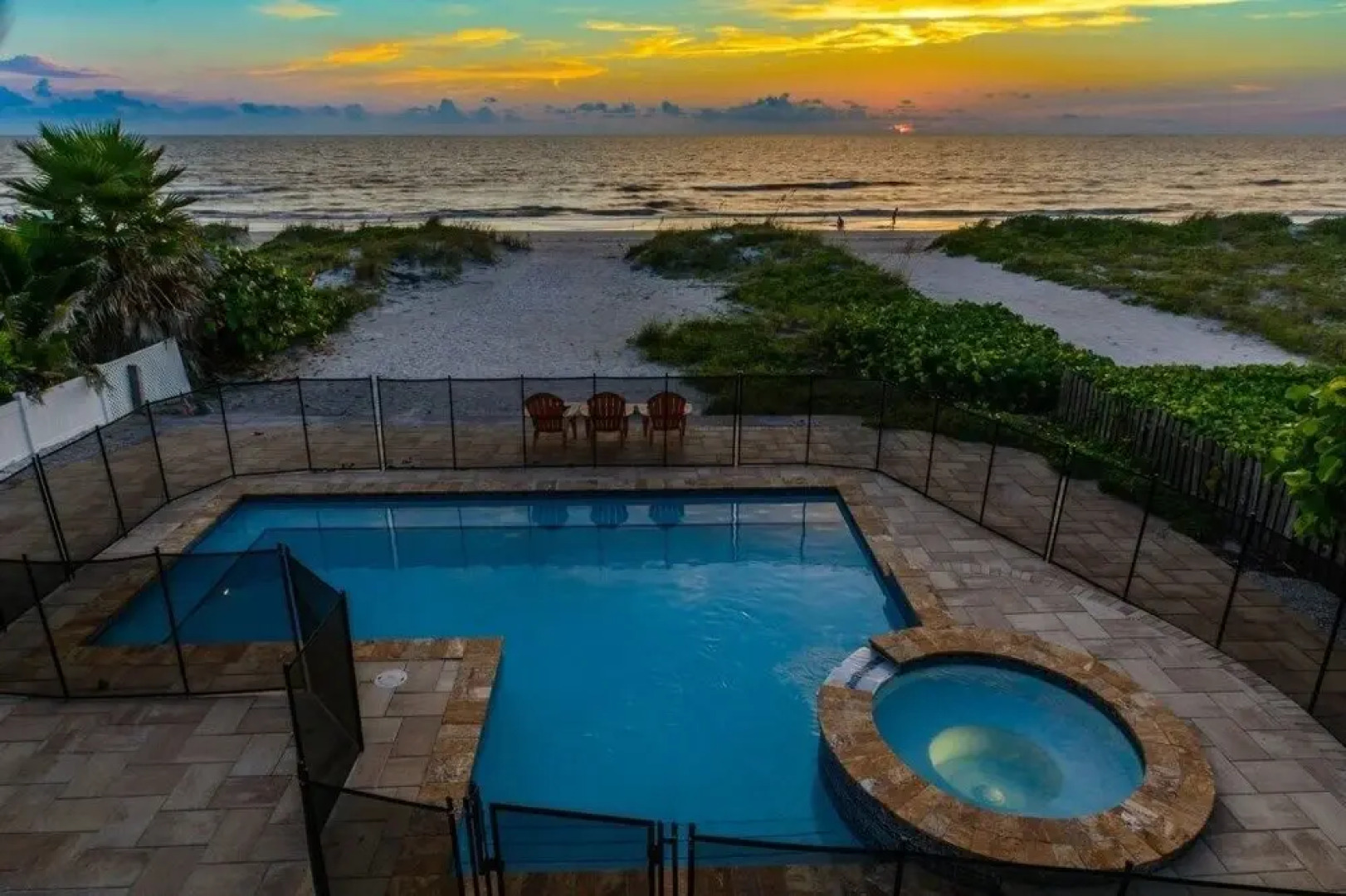 Sunshine's Hideaway by RedAwning