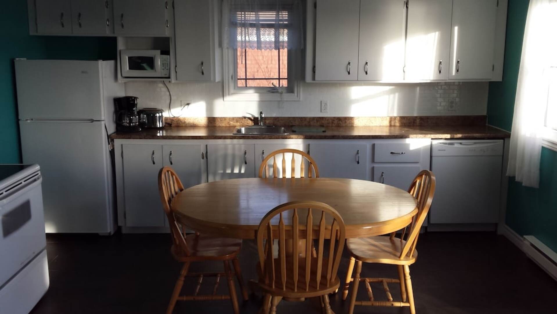 John B's Oceanfront Cottages