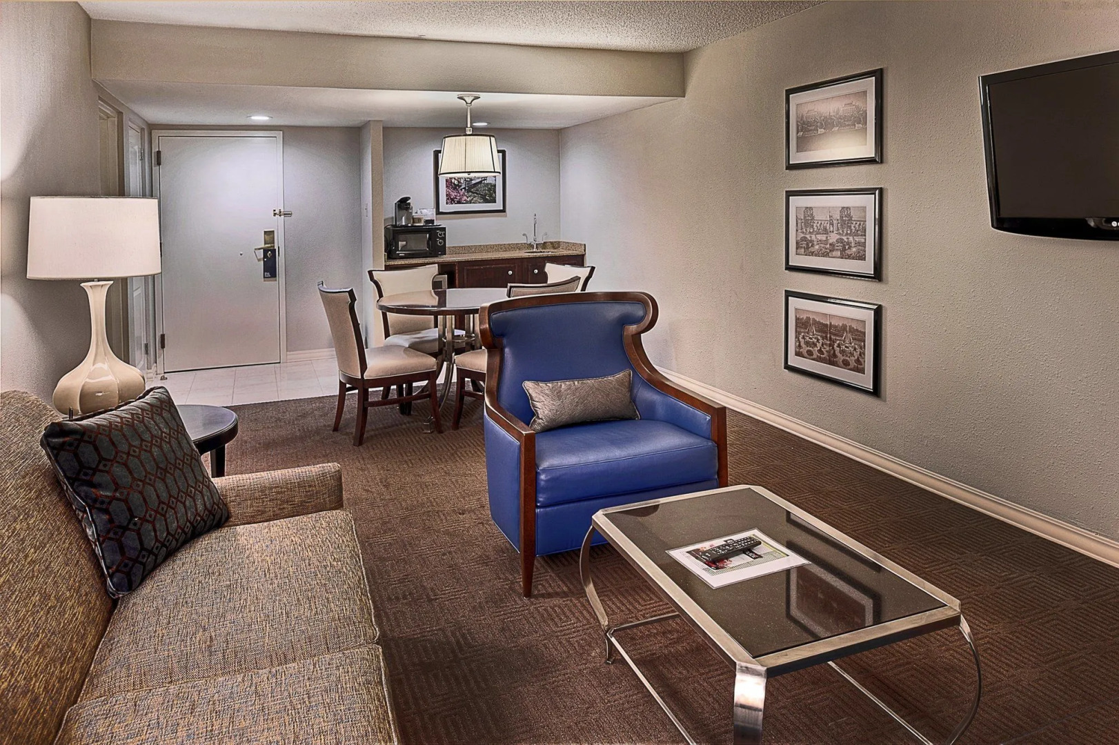 Sheraton Westport Chalet Hotel St. Louis