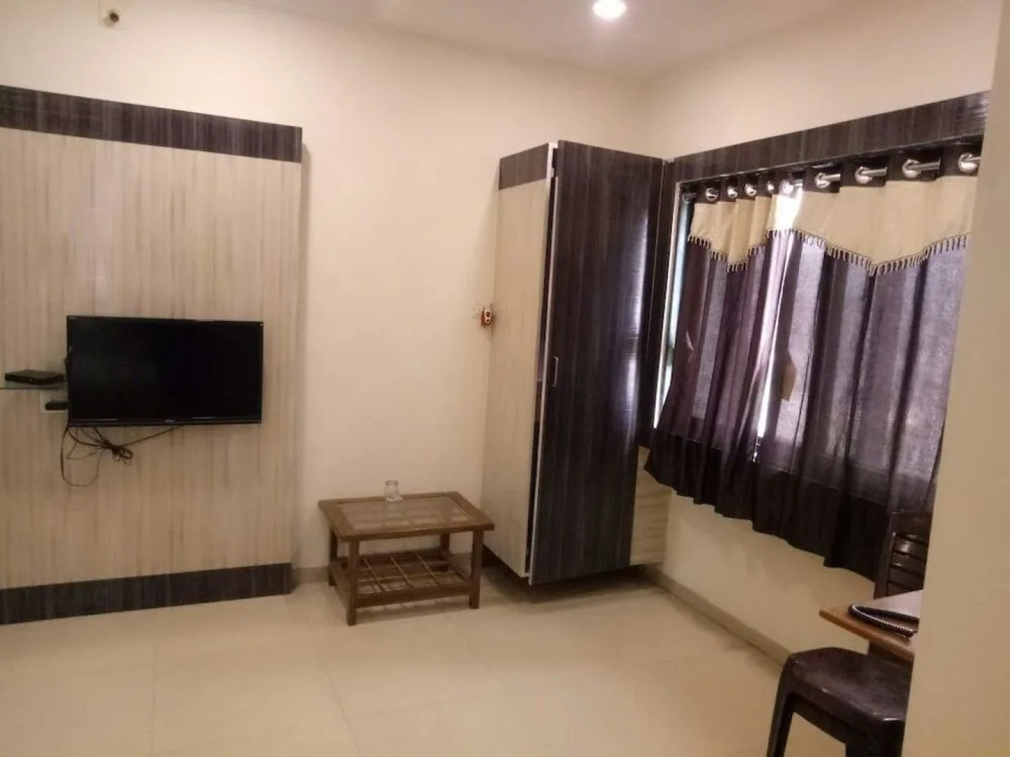 JK Rooms 133 Ankleshwar GIDC