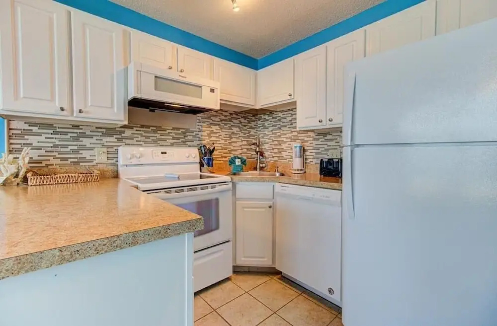 0305 Mako Your Dreams Come True by Atlantic Towers