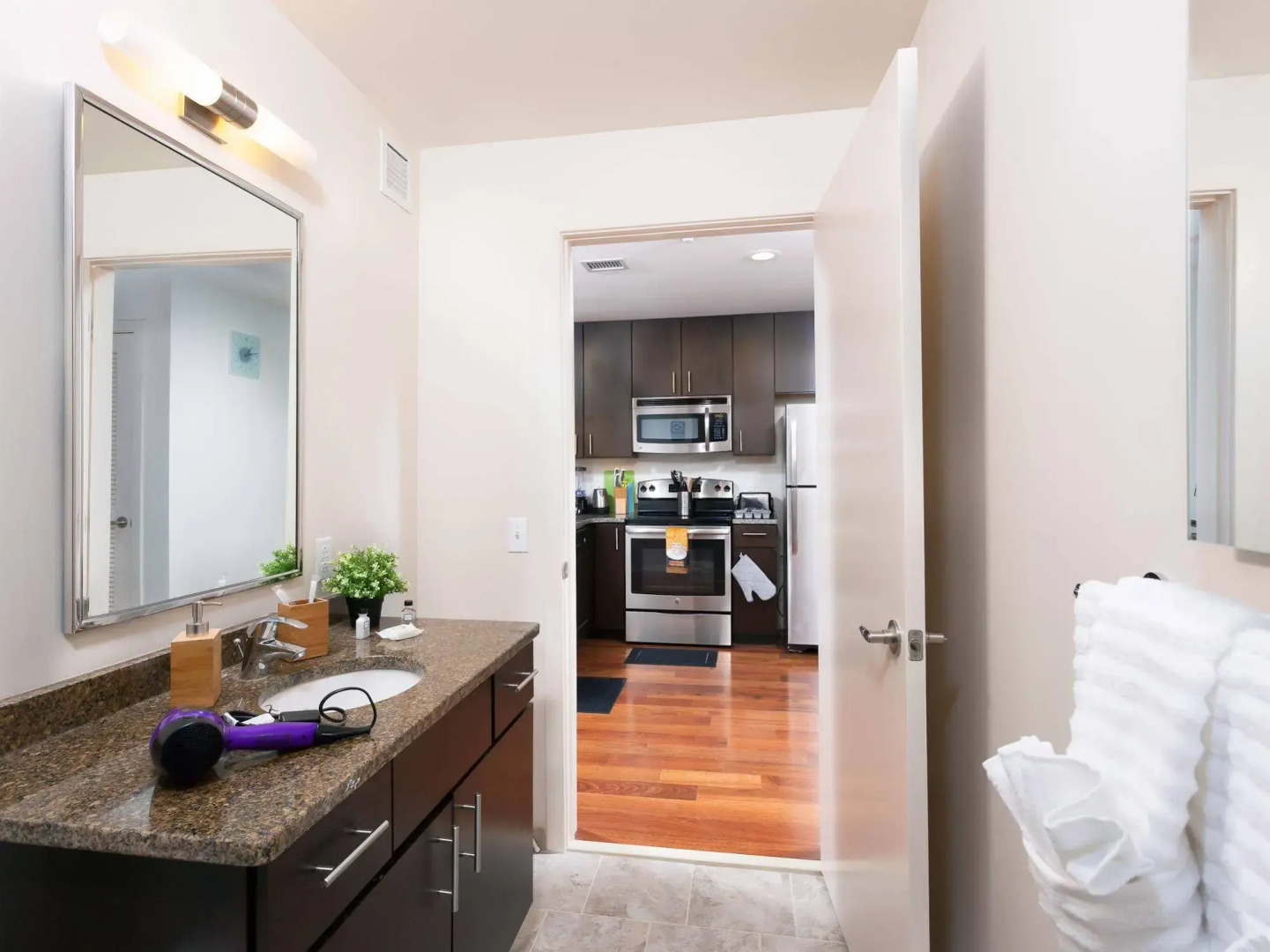 Pelican Fully Furnished Apartments