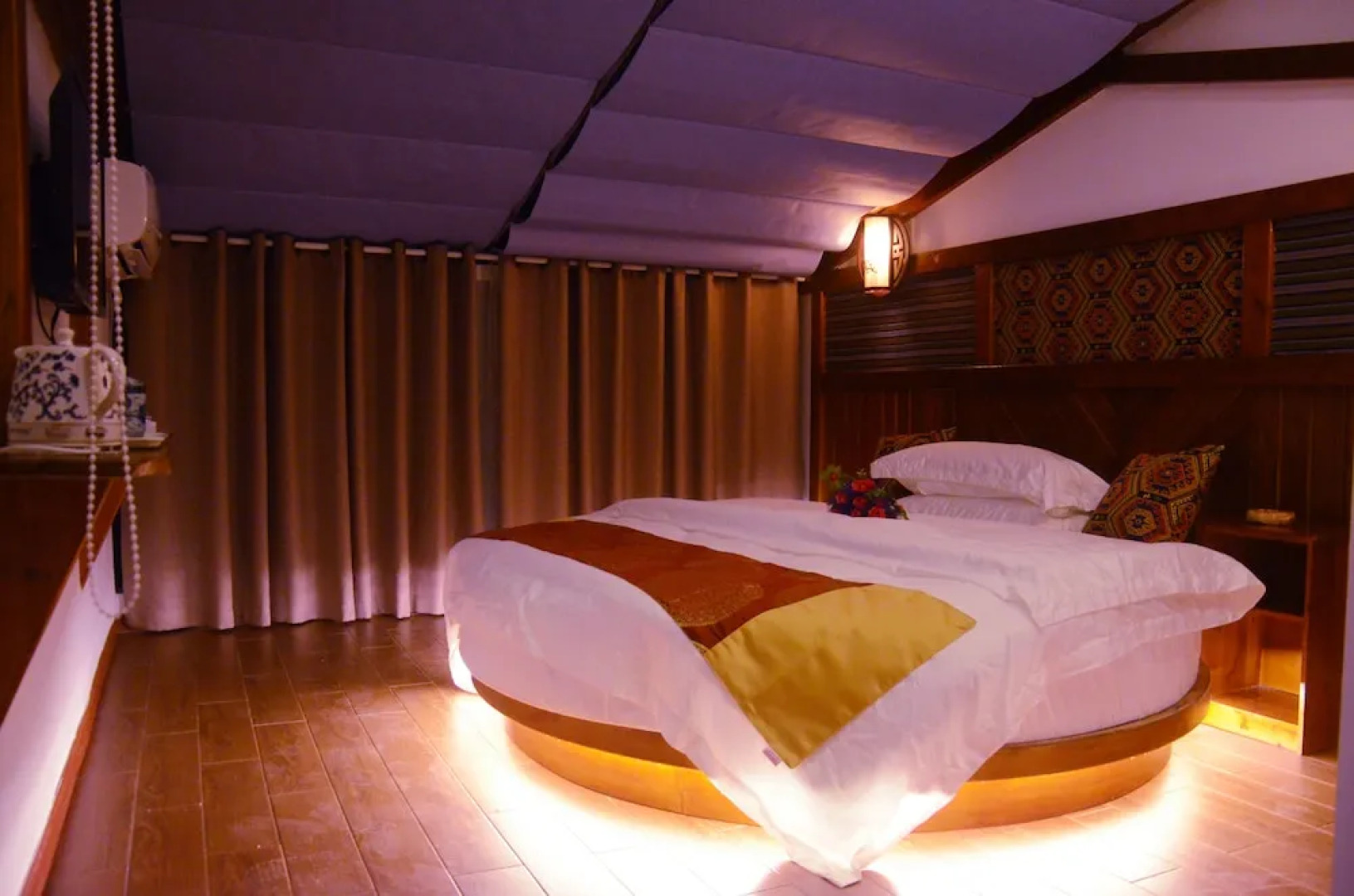 5 Yue Zhangjiajie Wulingyuan Branch