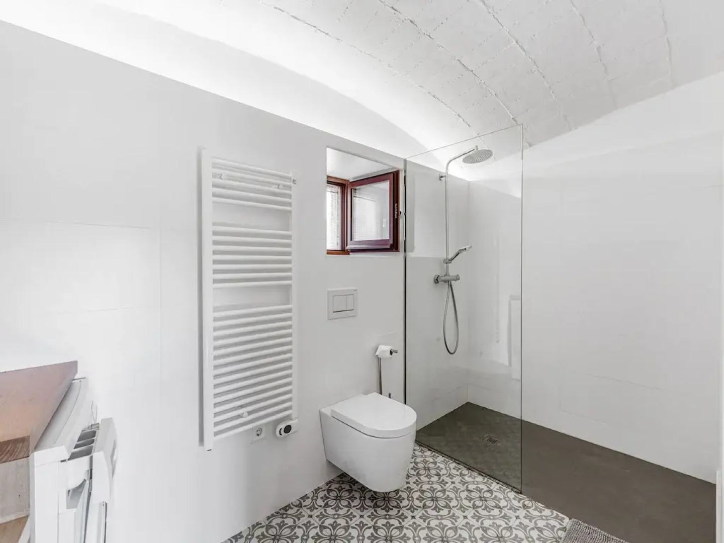 Charming Holiday Home in Vulpellac With Shared Pool