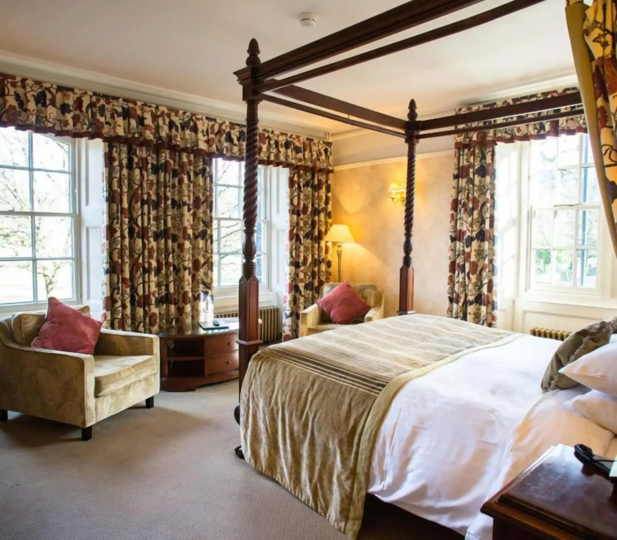 Royal Oak Hotel