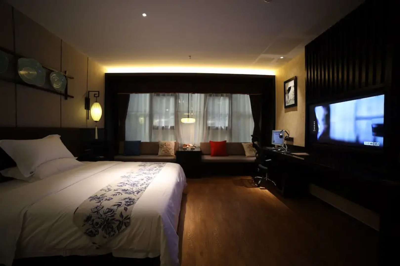 Crystal Palace Hotel New Factory Branch