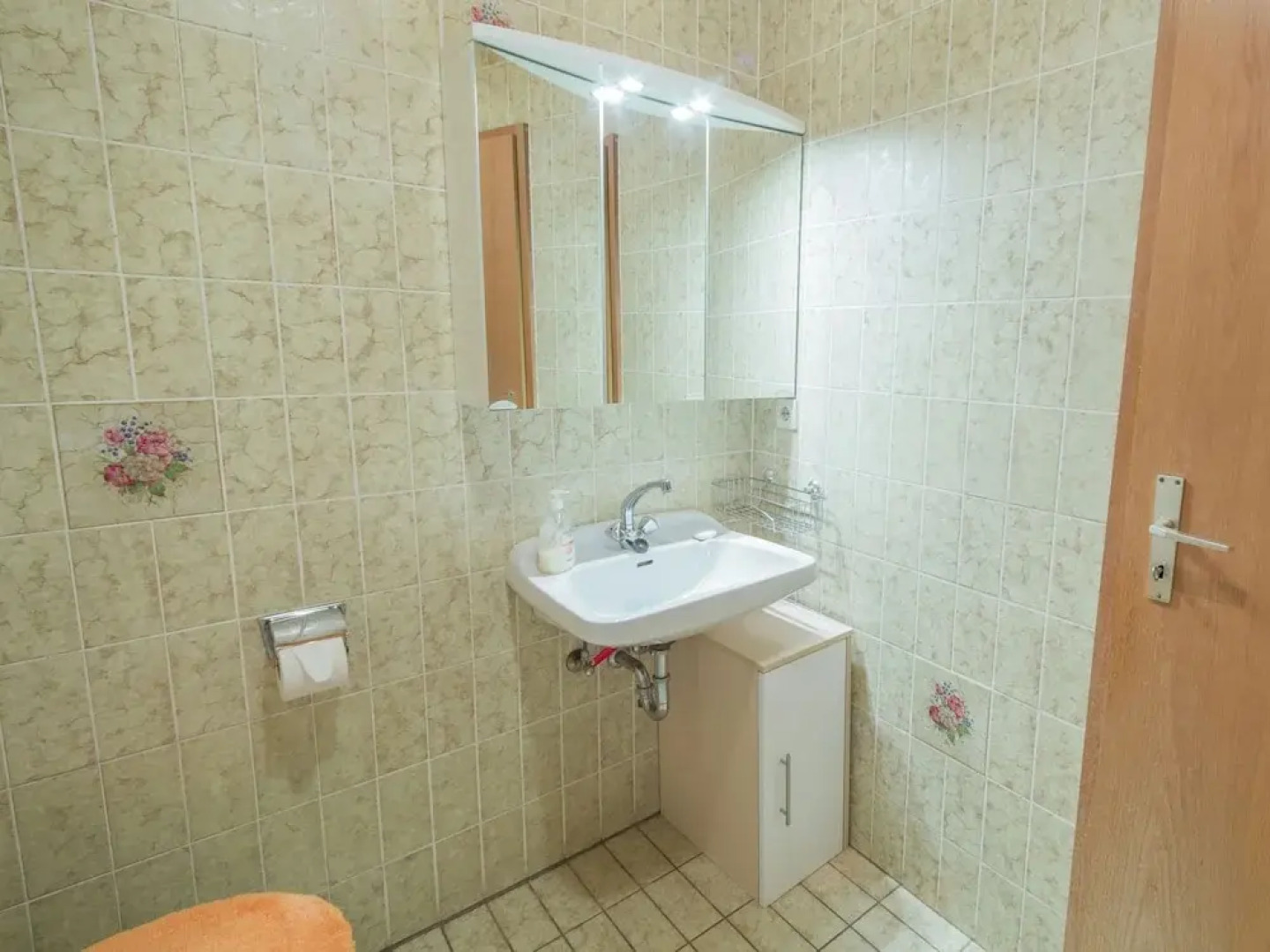 Cosy and Rurally Located Apartment With Garden and Terrace