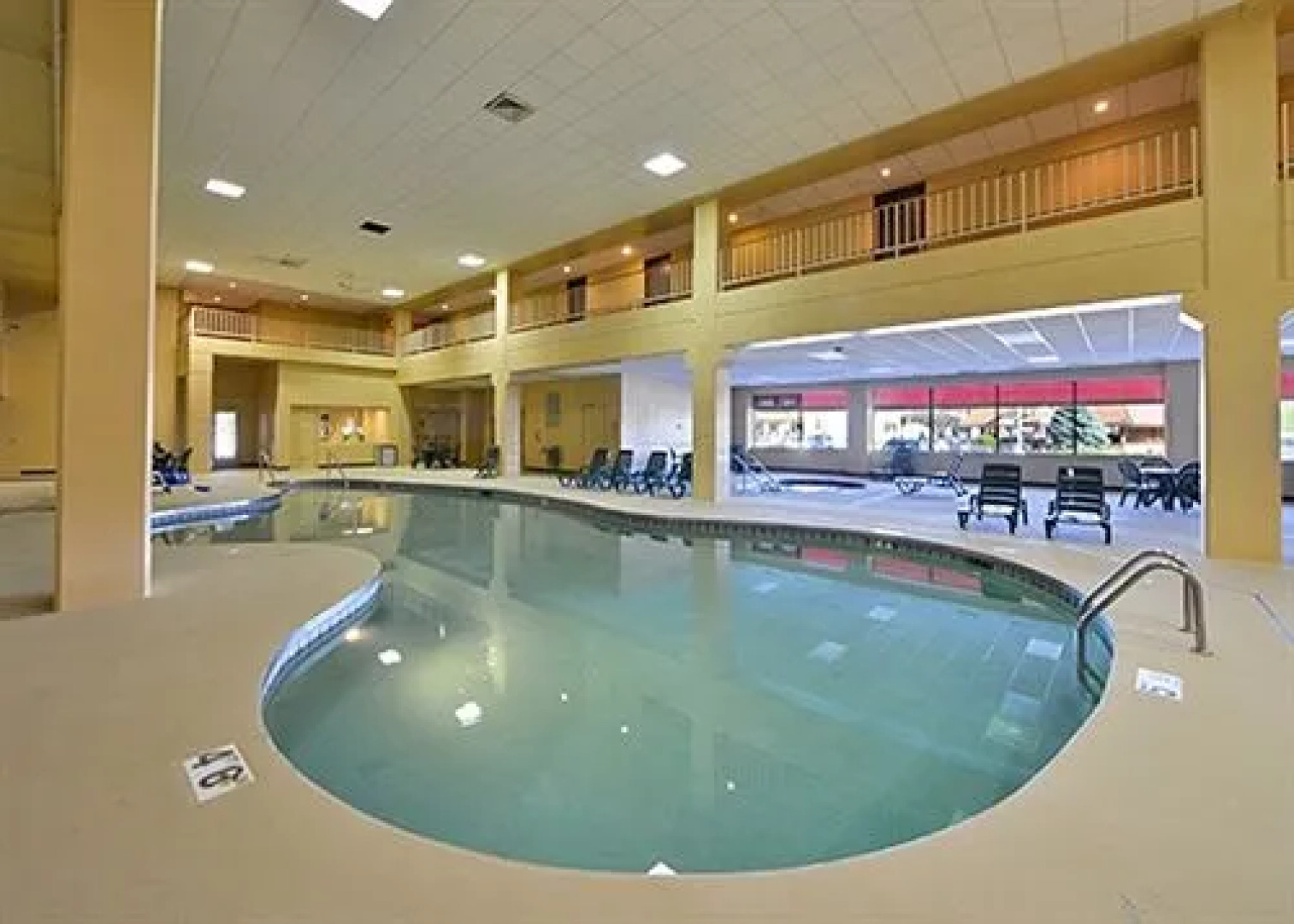 Quality Inn and Suites Beaver Dam