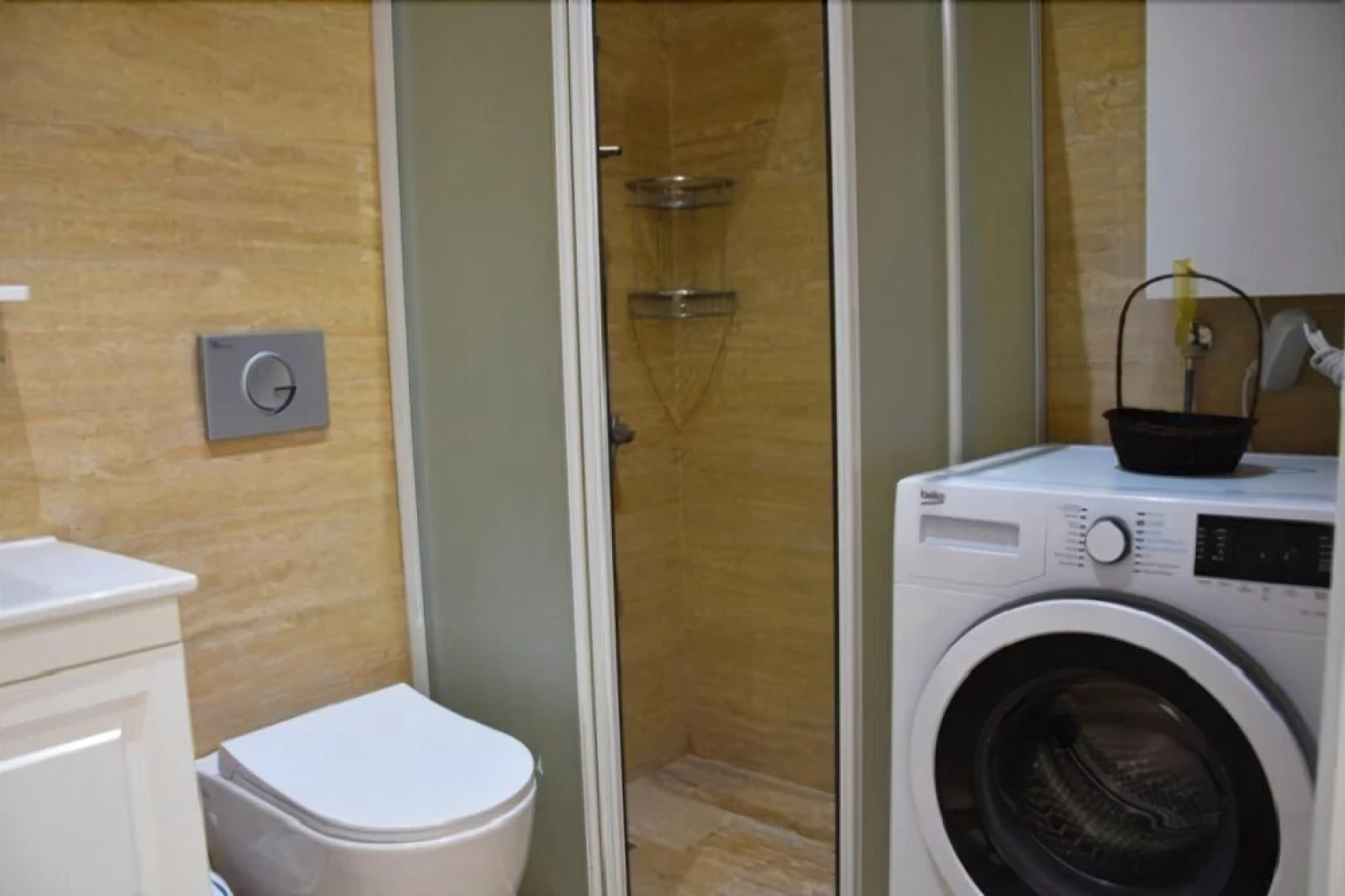 Sunrise Marina Suit Apart