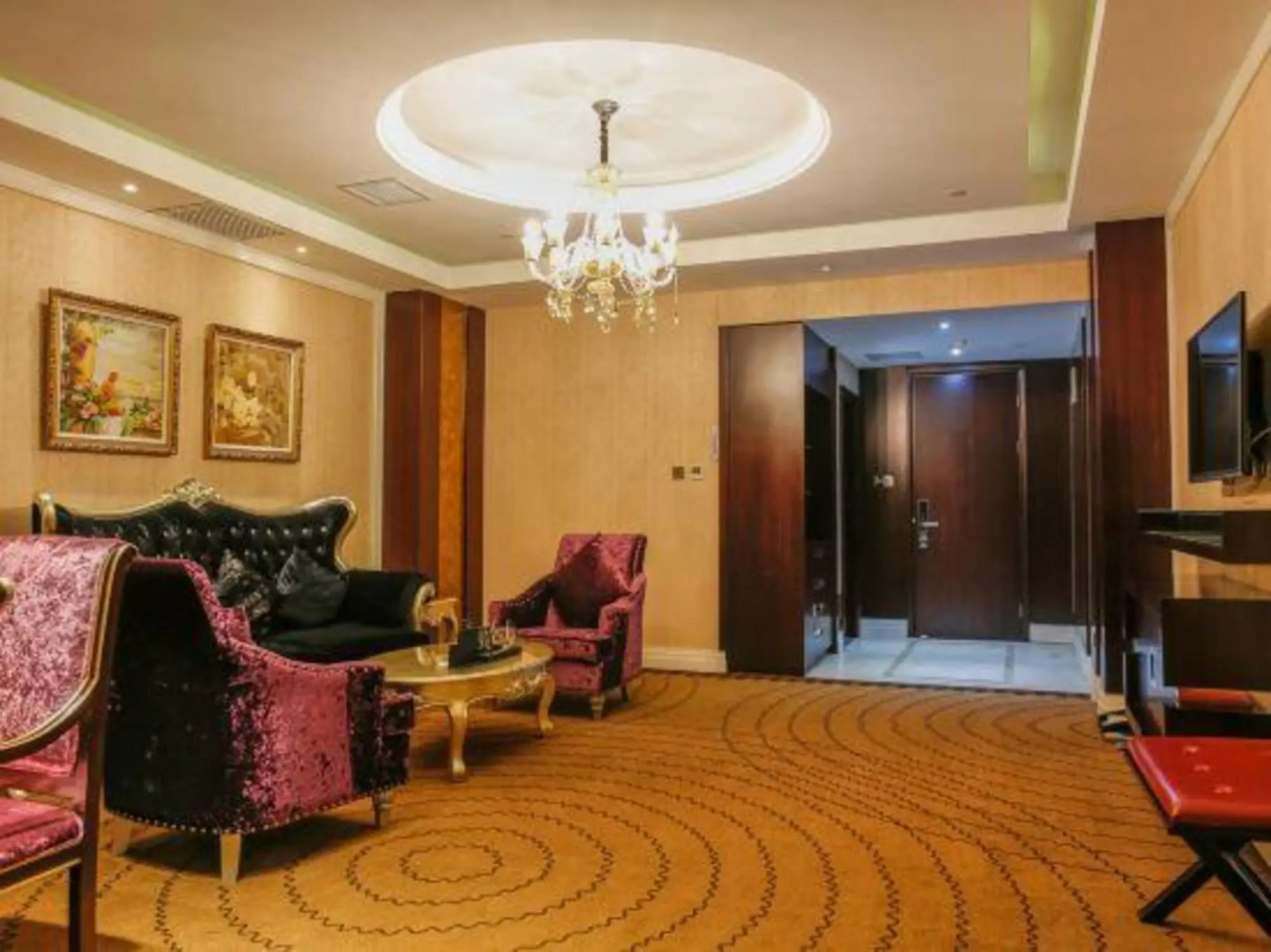 Venice Water World Hot Spring Theme Hotel