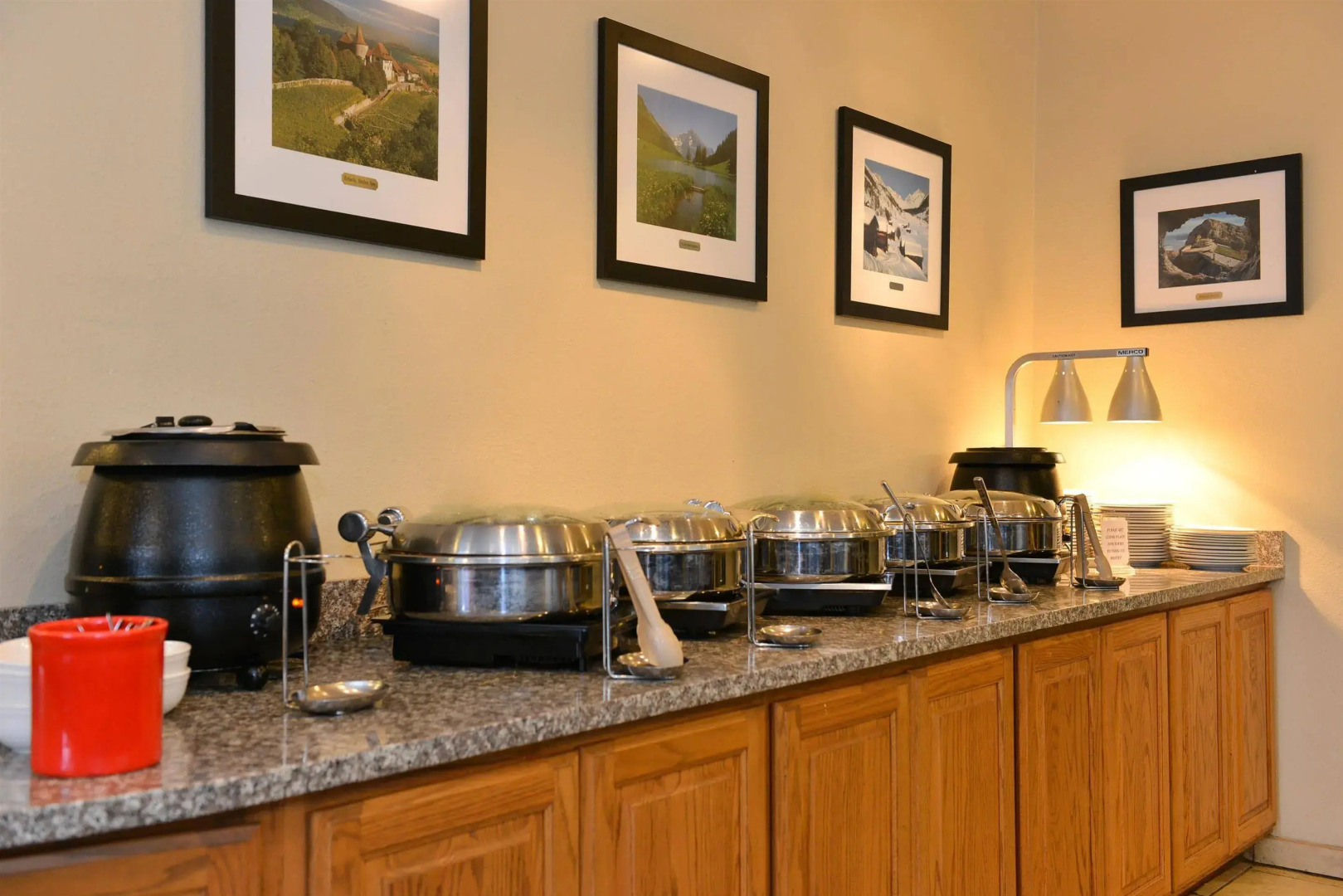 Best Western Swiss Clock Inn