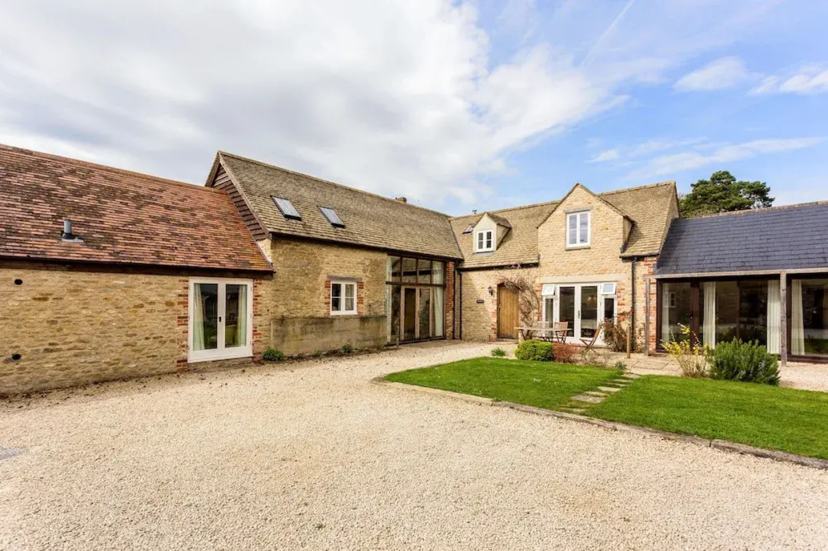 Vintage Barn Conversion near Faringdon