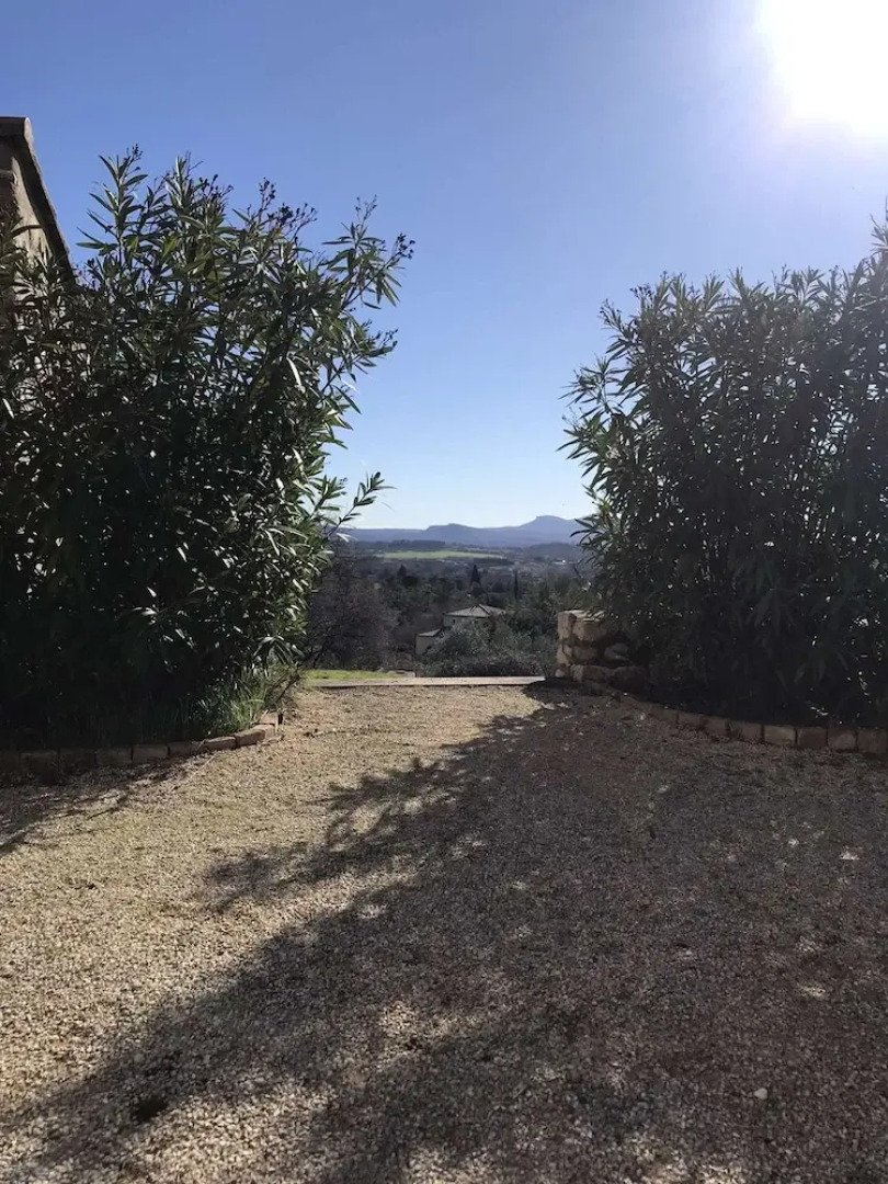 Le Mas de la Villarde