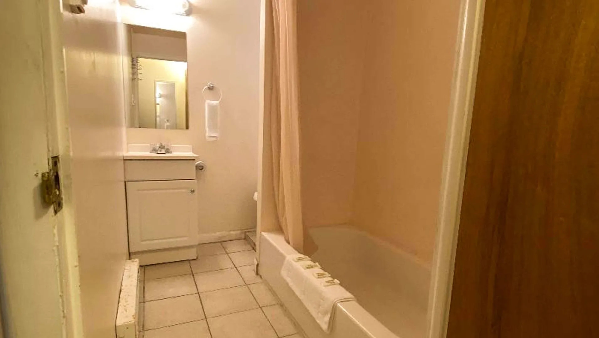 Country Place Inn And Suites