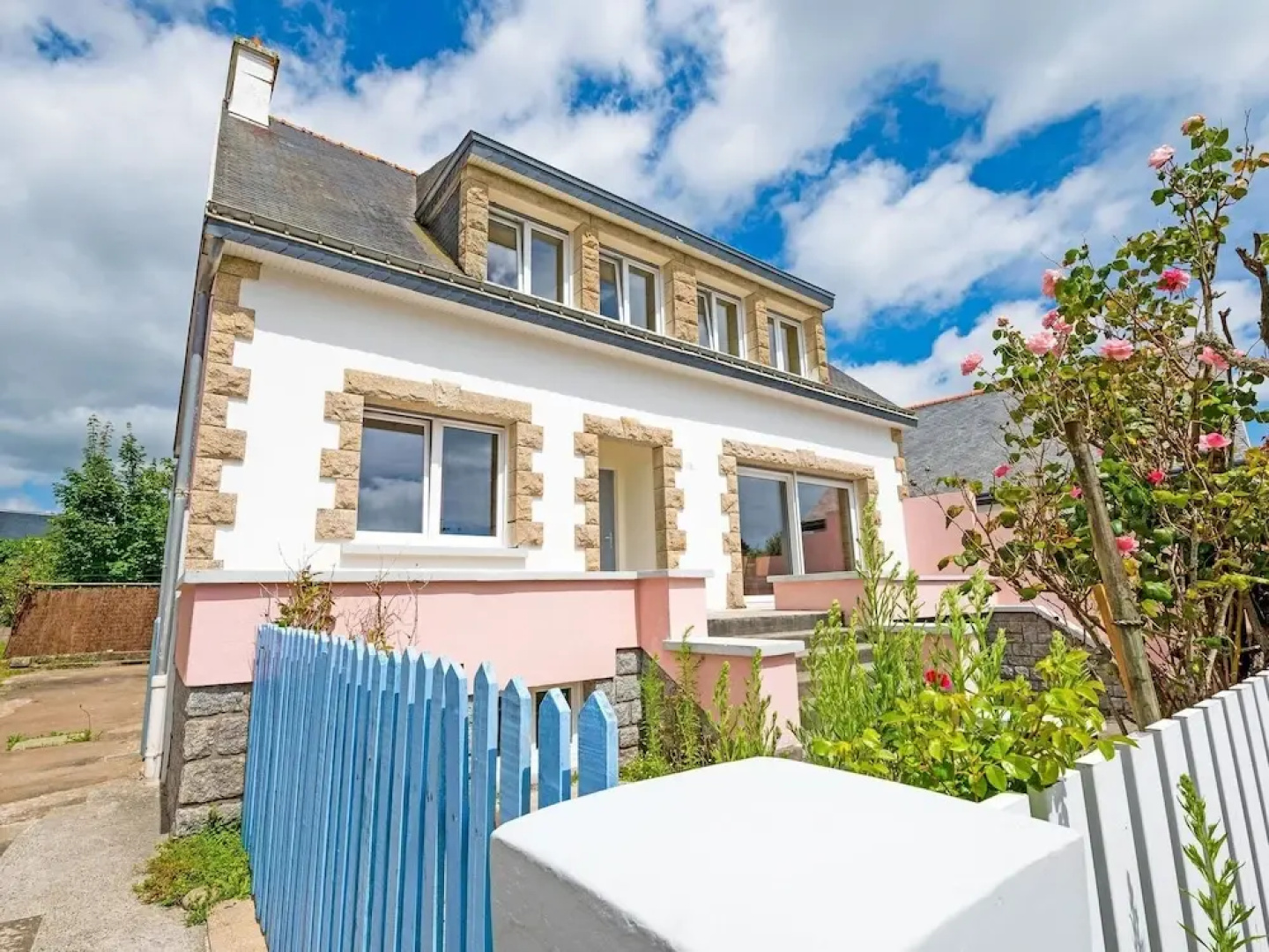 Villa is Approx. 100 Metres From the Atlantic