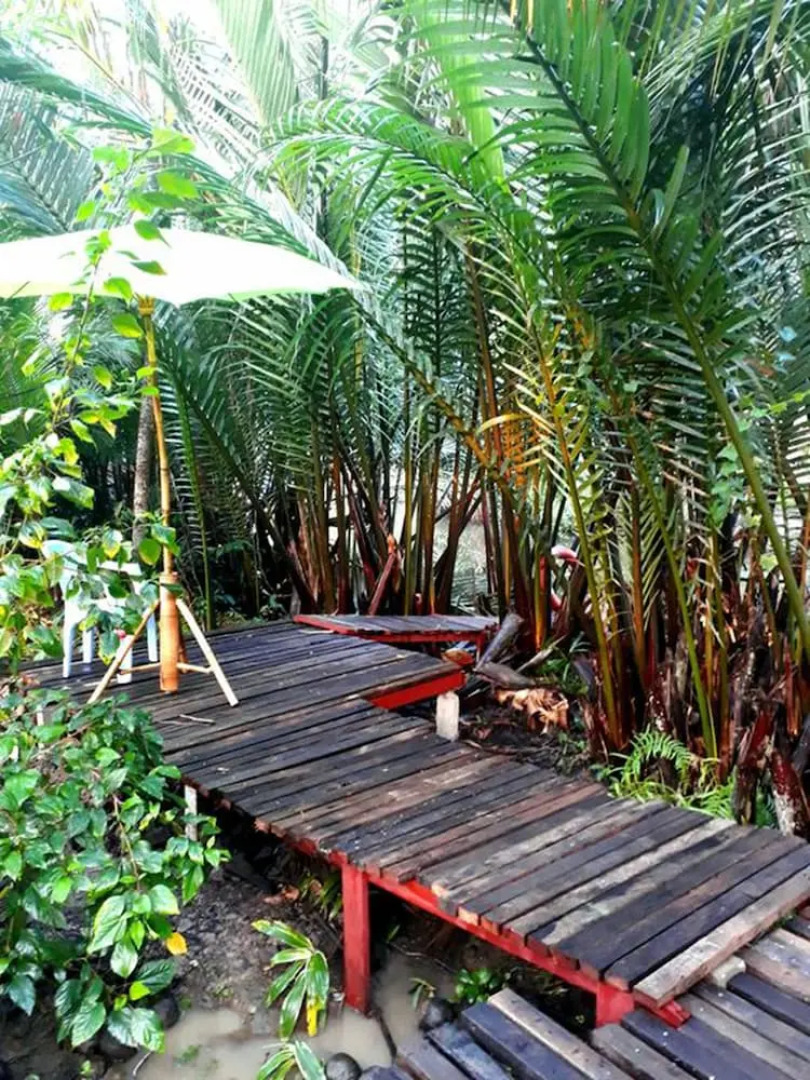 Baan Klangsuan Bang Korbua