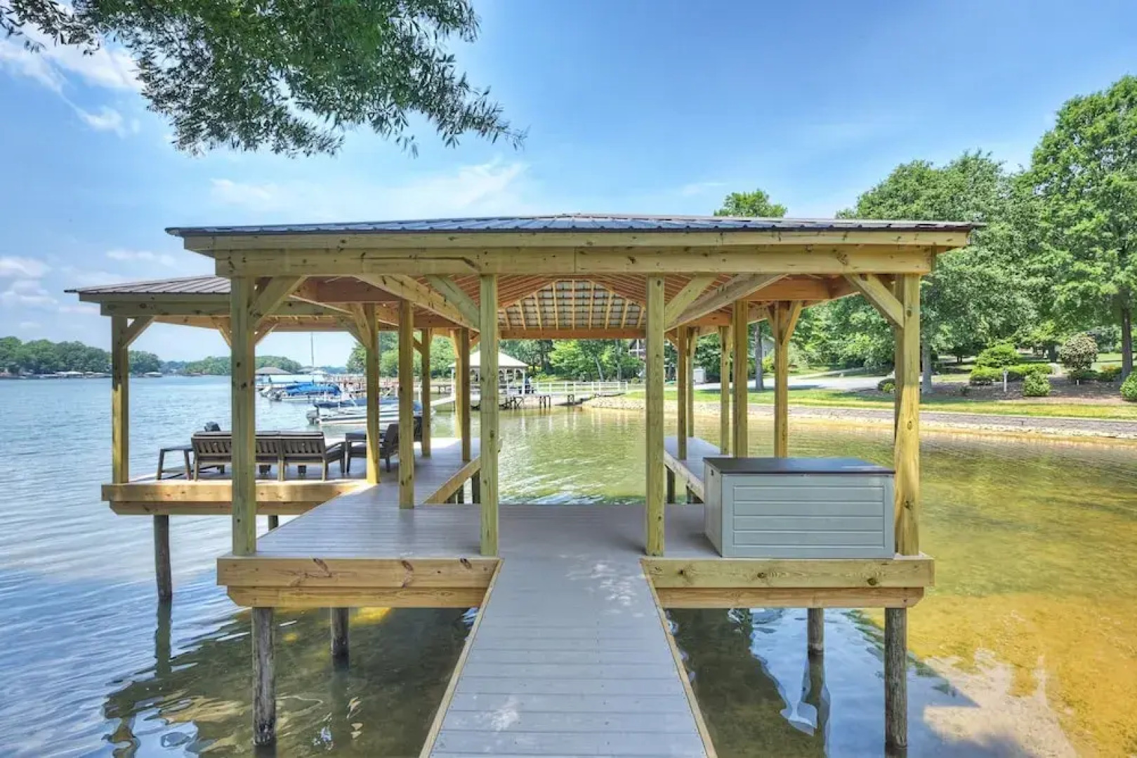 Dock Holiday by Avantstay Custom Home New Dock