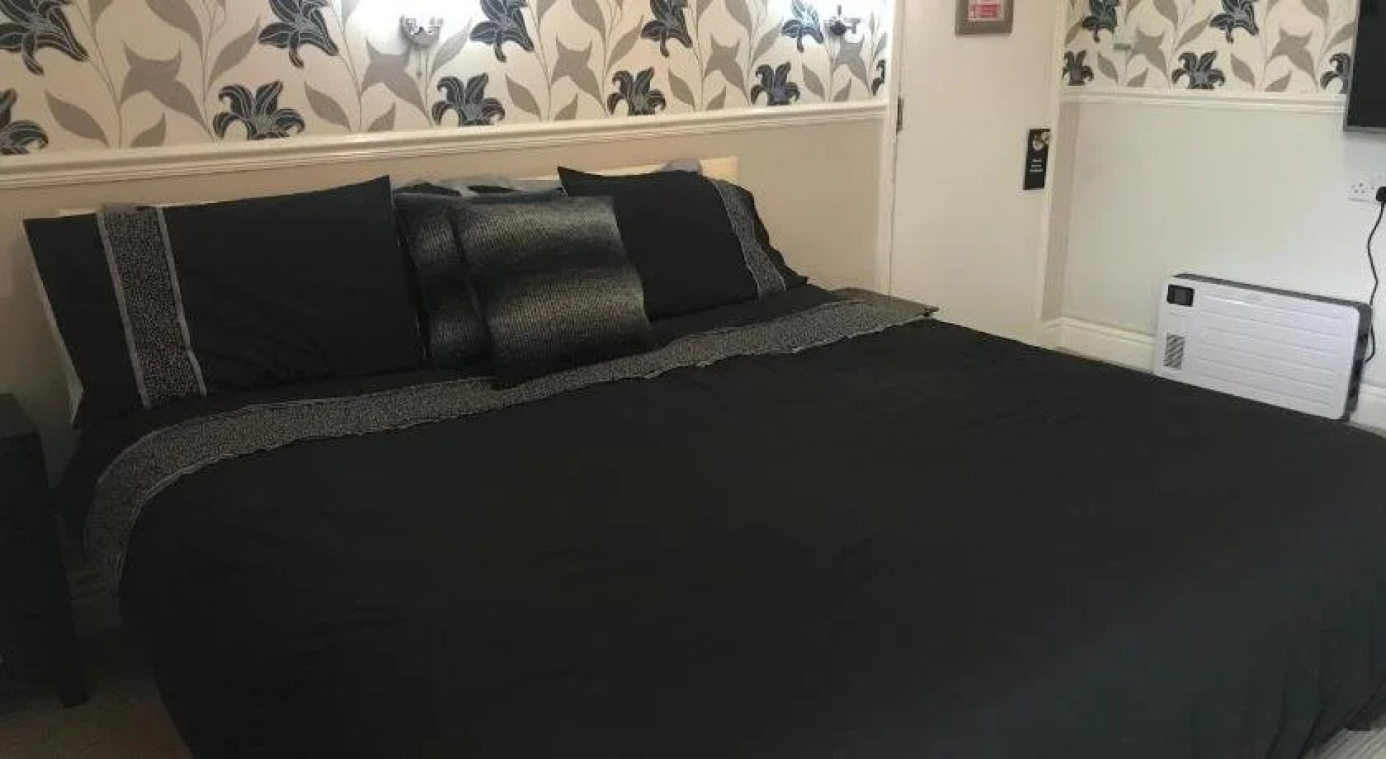 Glendale Guest House