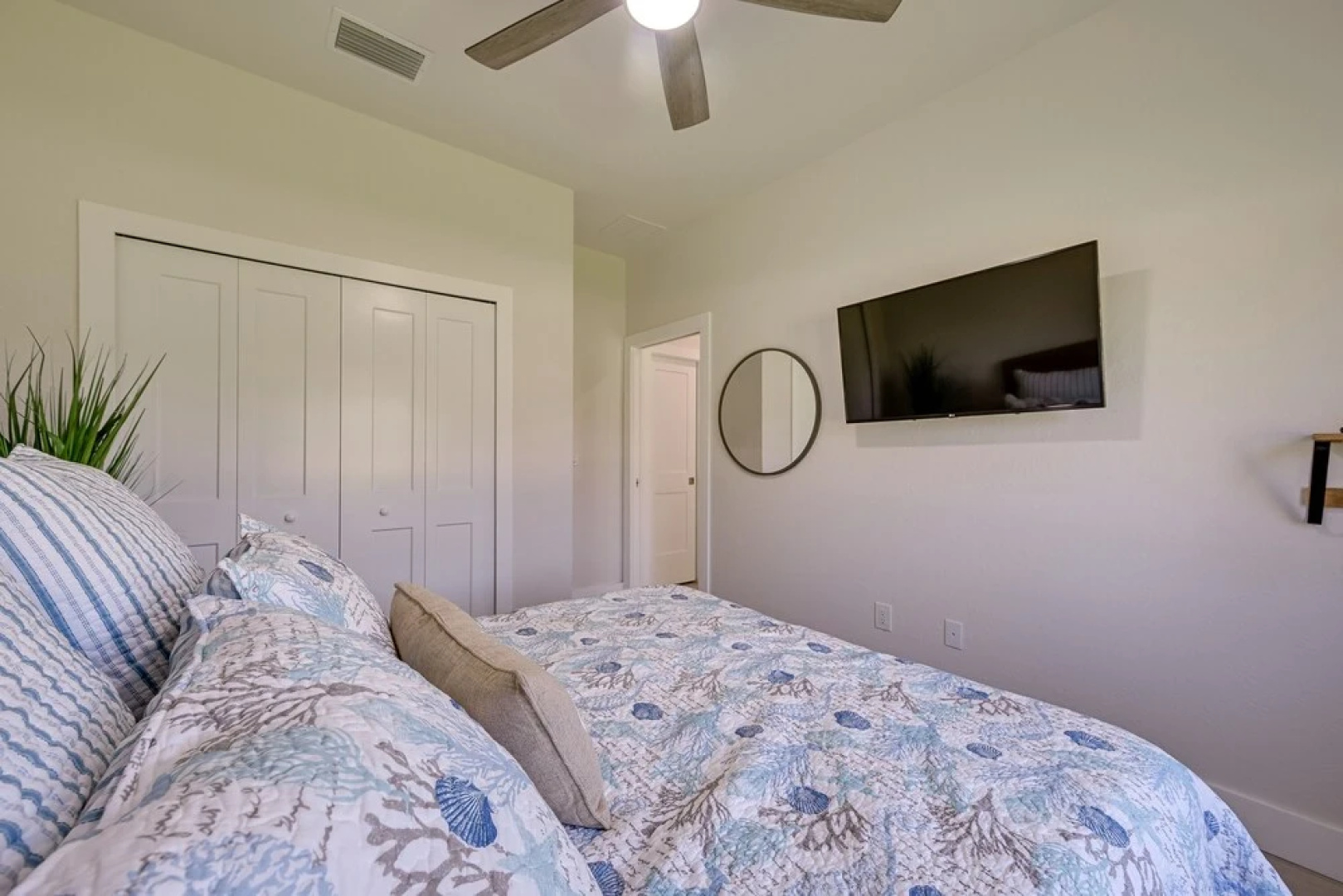 Sebring Serenity: Waterfront Retreat w/ Boat Dock!