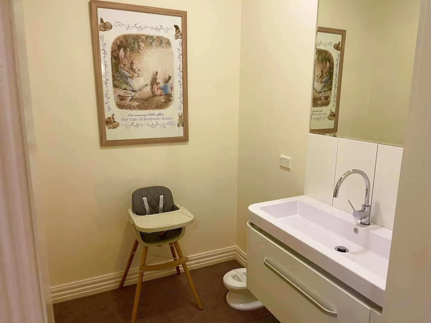 Austral Place 88 via Merri River