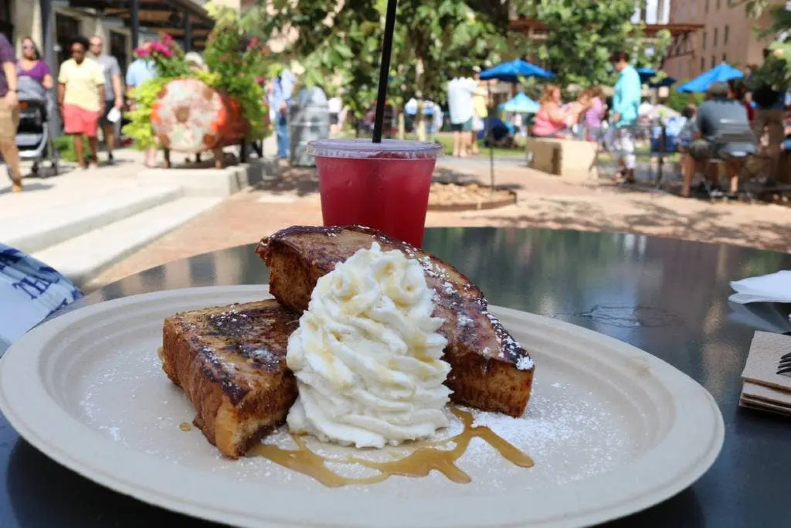 BRAND NEW Luxury Impressive House Near Downtown!