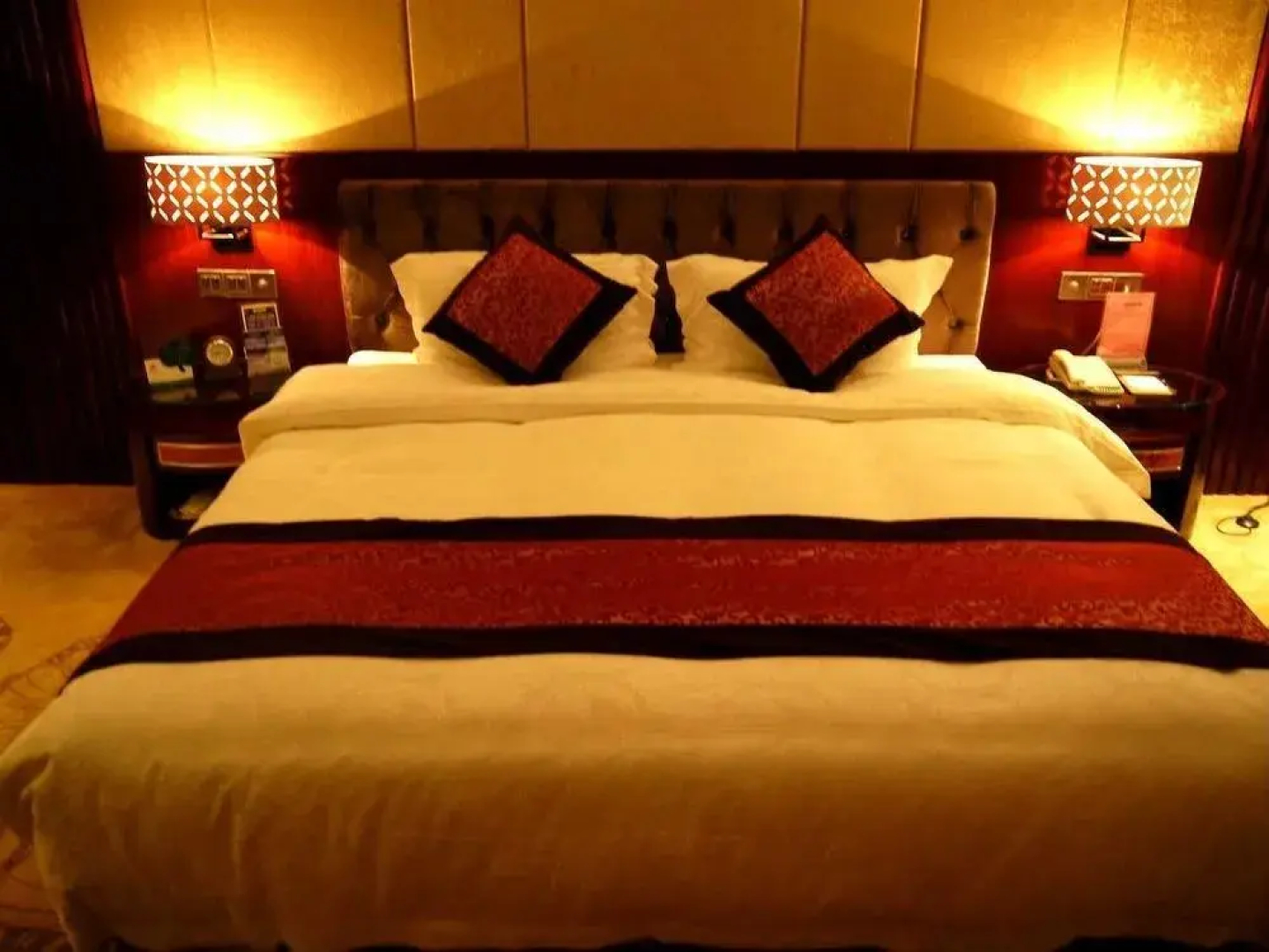 Golden International Holiday Hotel