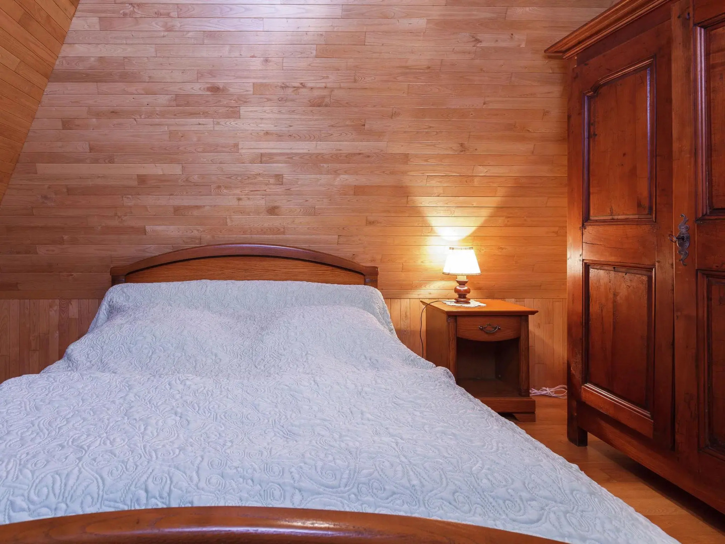 Holiday Home in Auvergne With Roofed Garden and Terrace