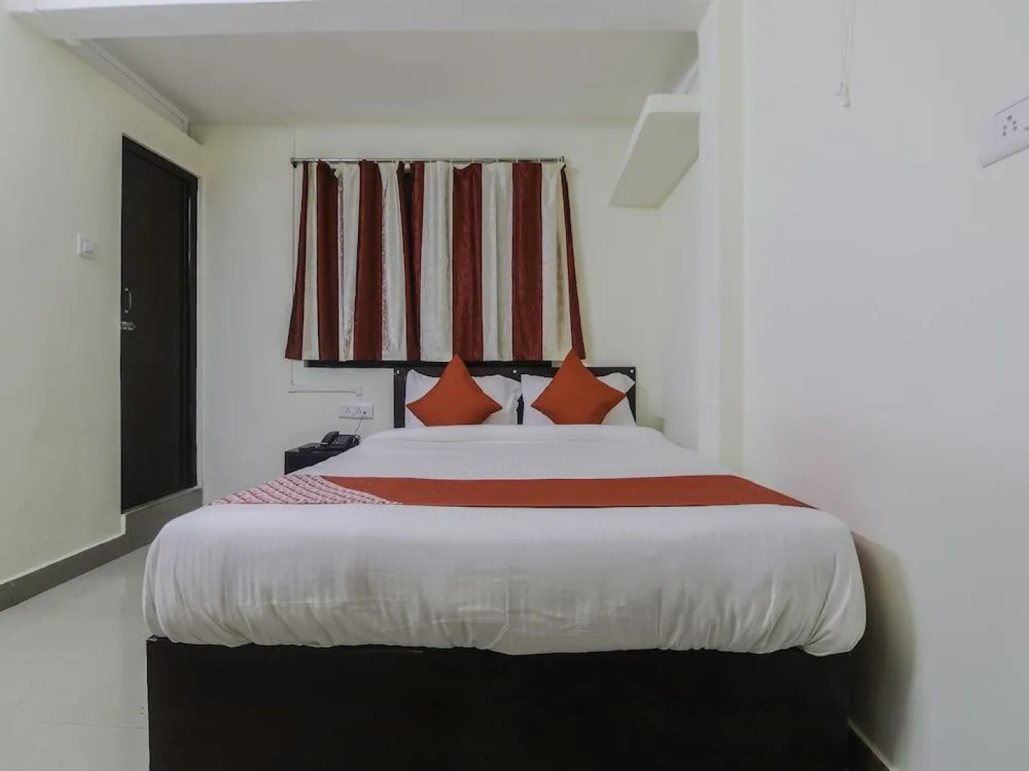 OYO 18759 Nirvana Guest House