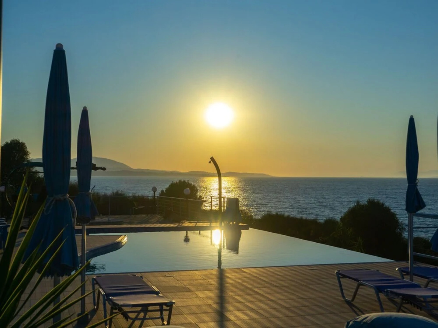 Waterfront Apartment in Central Greece With Swimming Pool